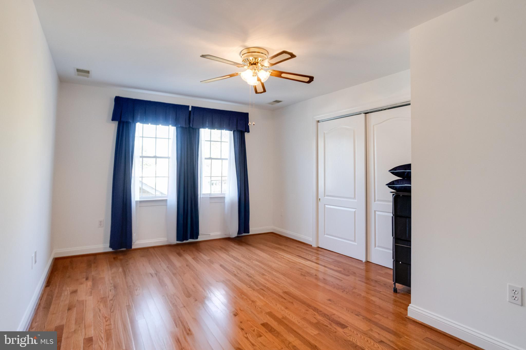 STANSBURY MANOR - Residential