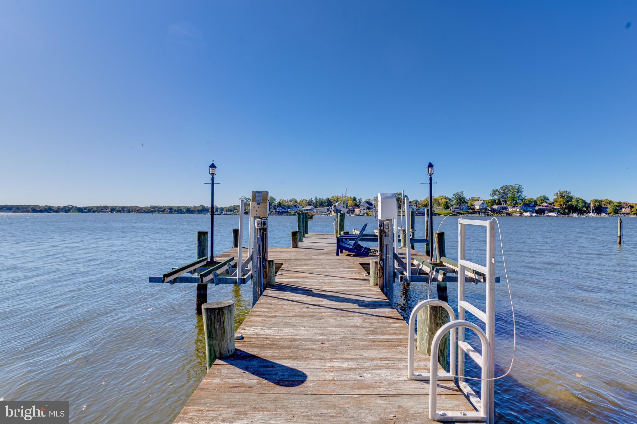 STANSBURY MANOR - Residential