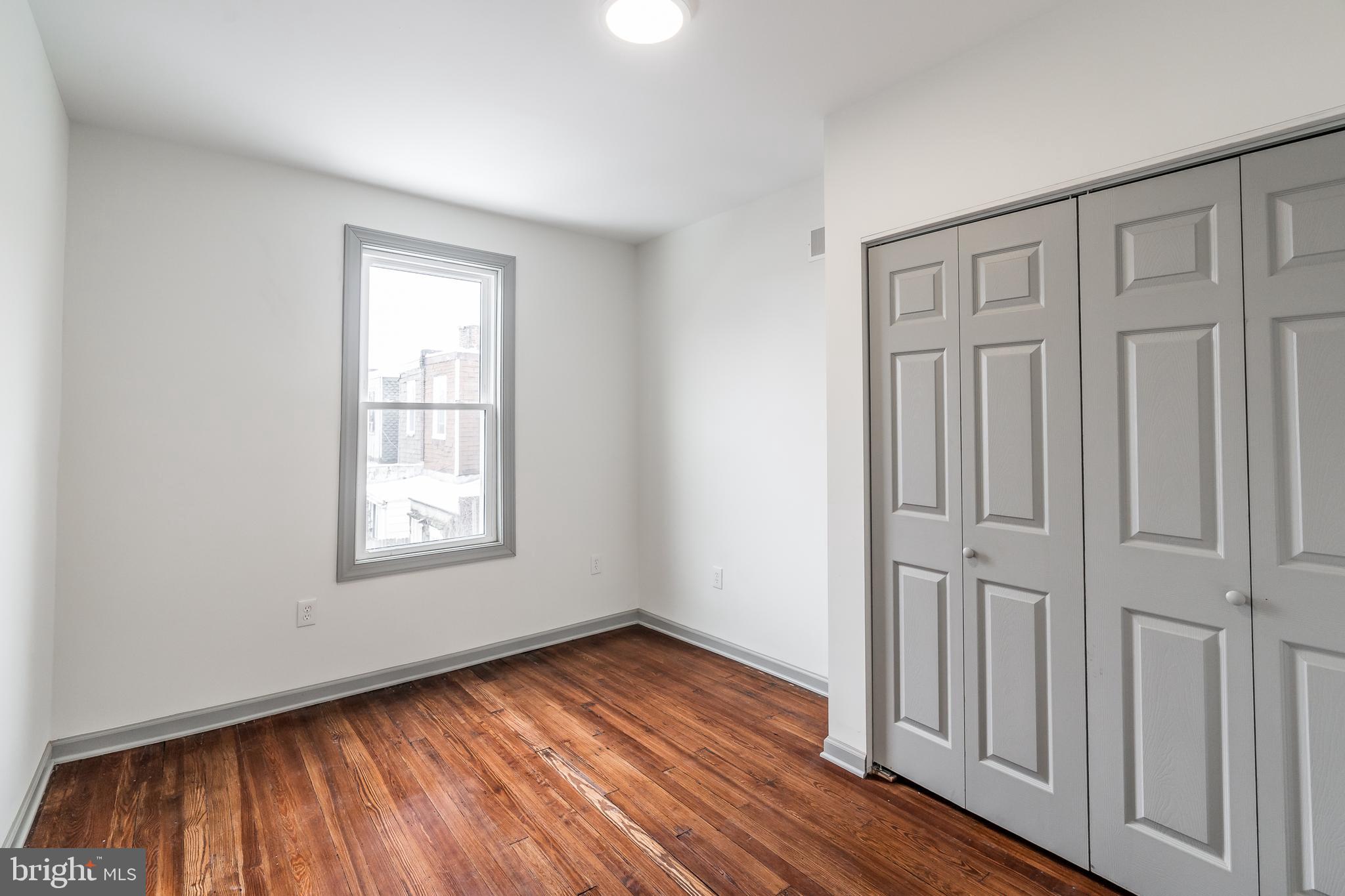 KENSINGTON - Residential