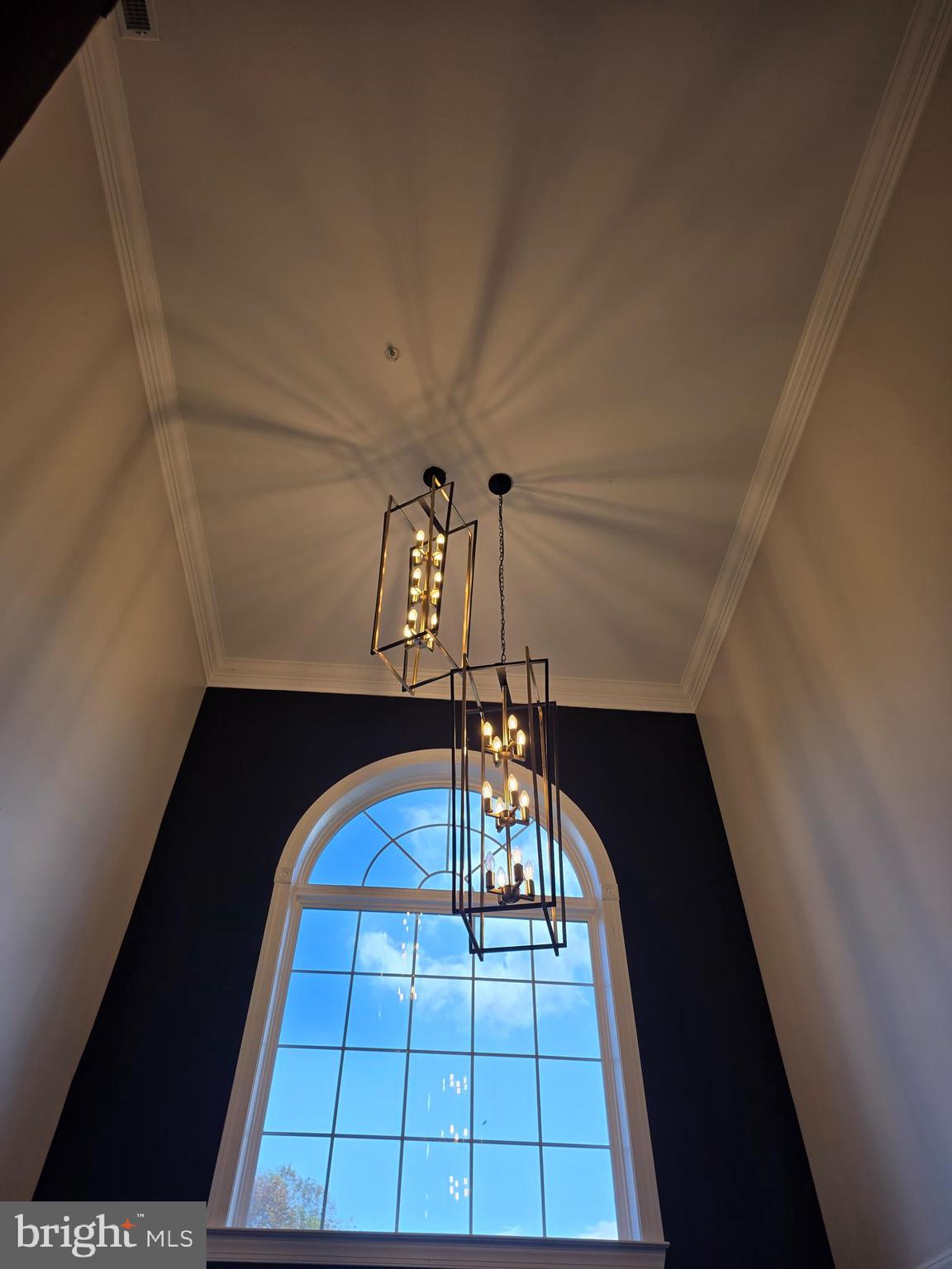 CROOM STATION - Residential