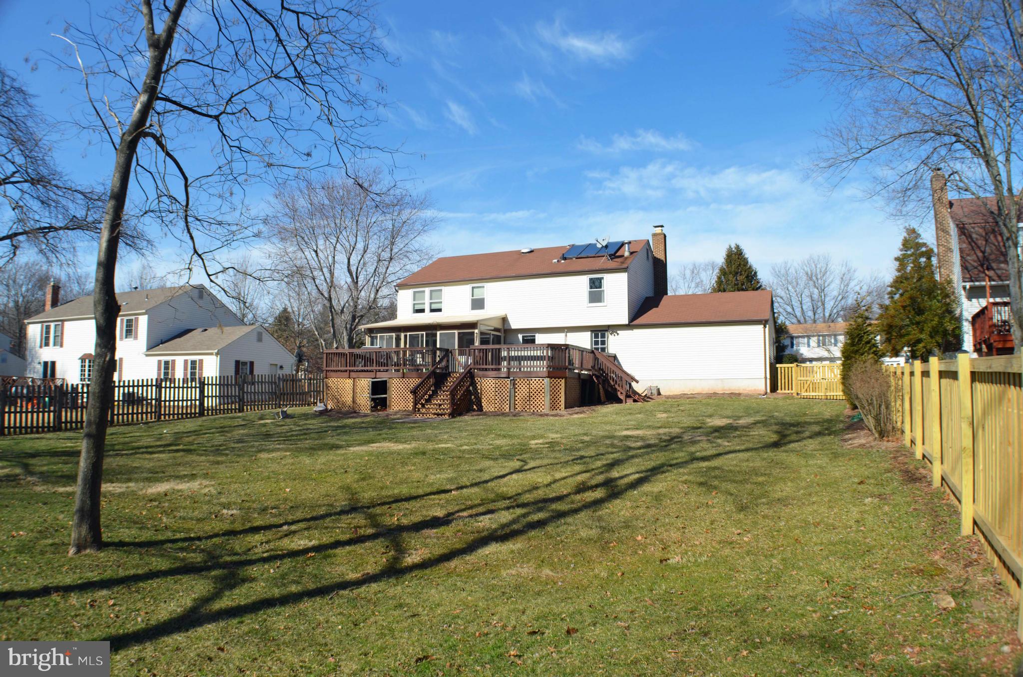 FOX MILL ESTATES - Residential