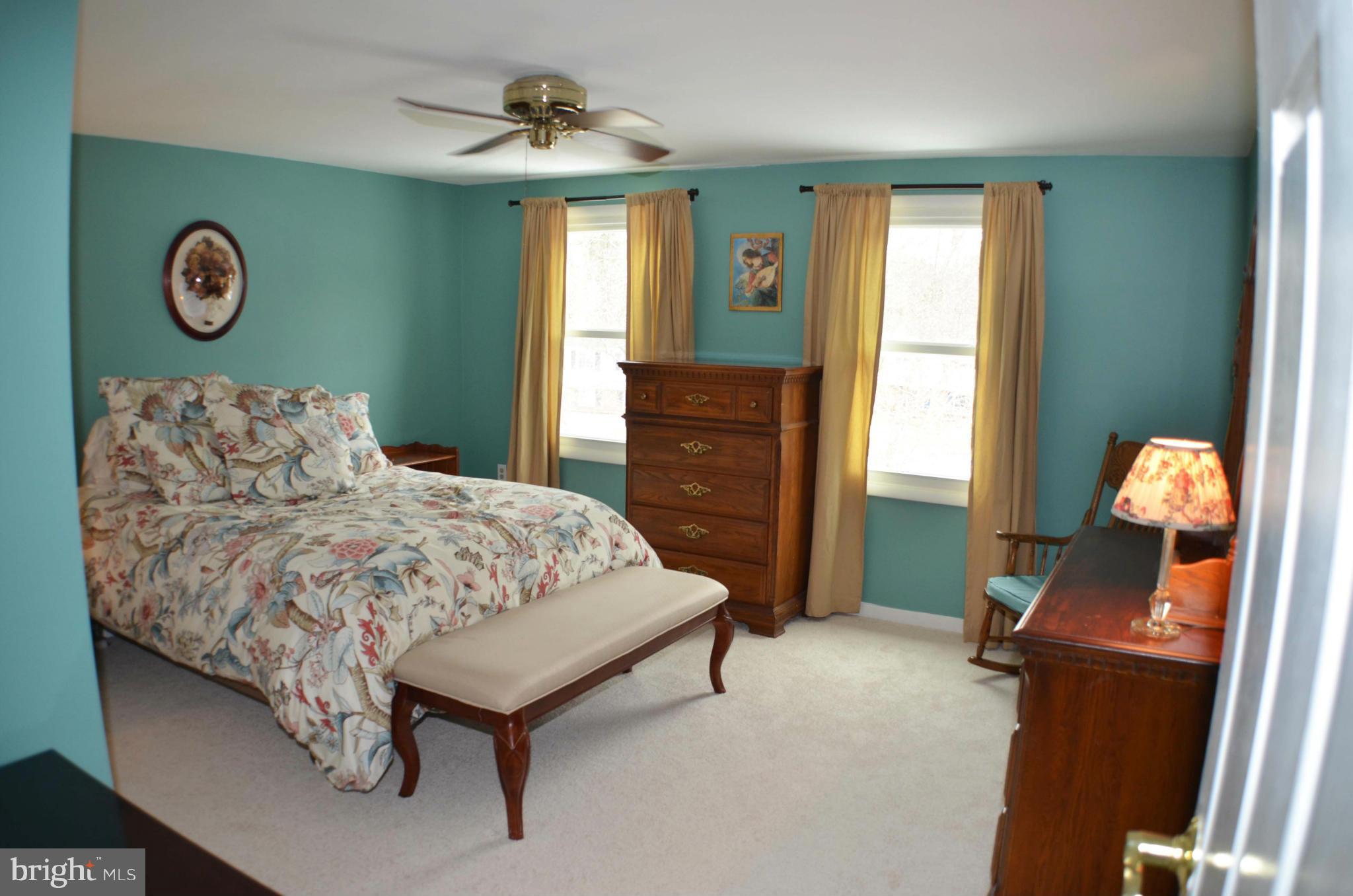 FOX MILL ESTATES - Residential