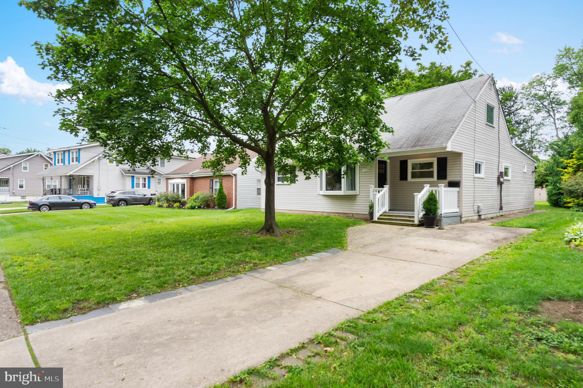 122 GLENWOOD AVENUE