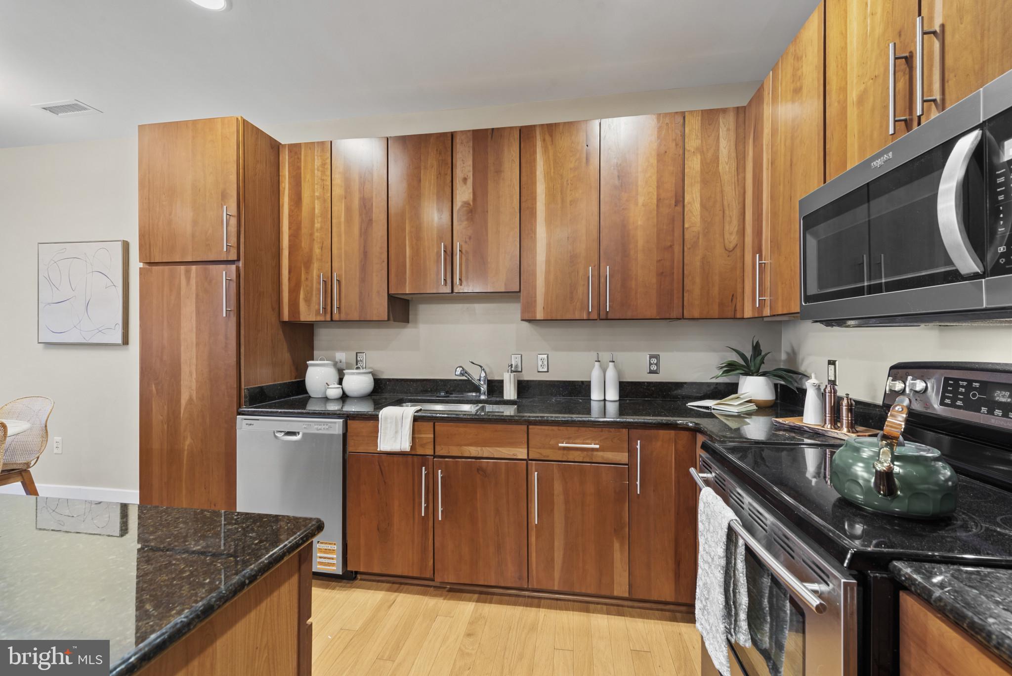 2772 LIGHTHOUSE POINT E 303