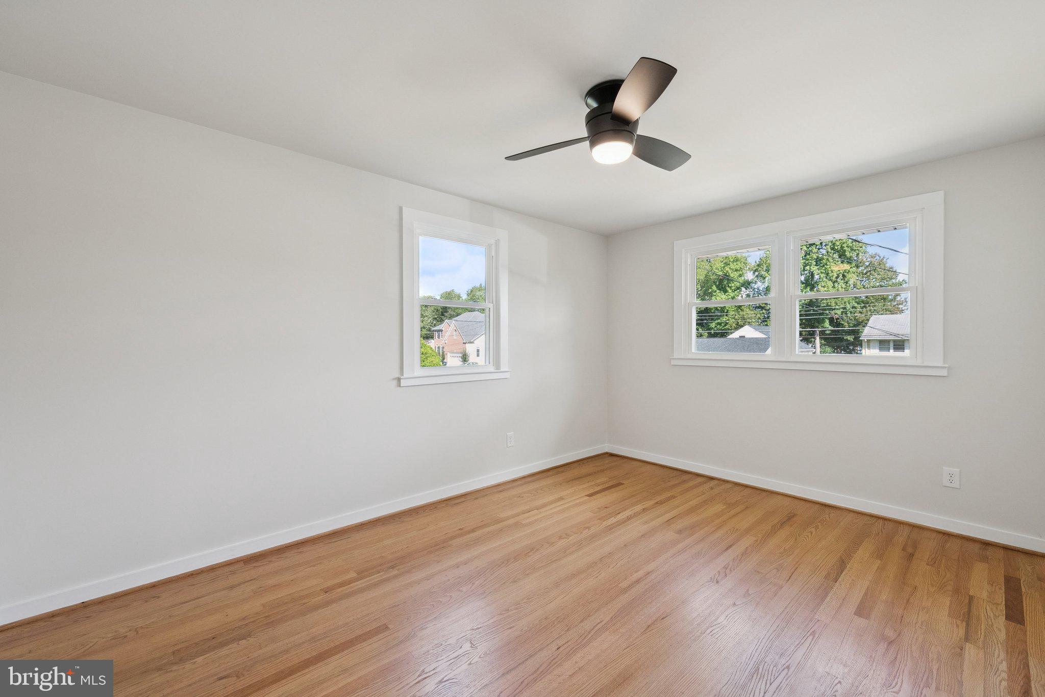 CRESTWOOD MANOR - Residential