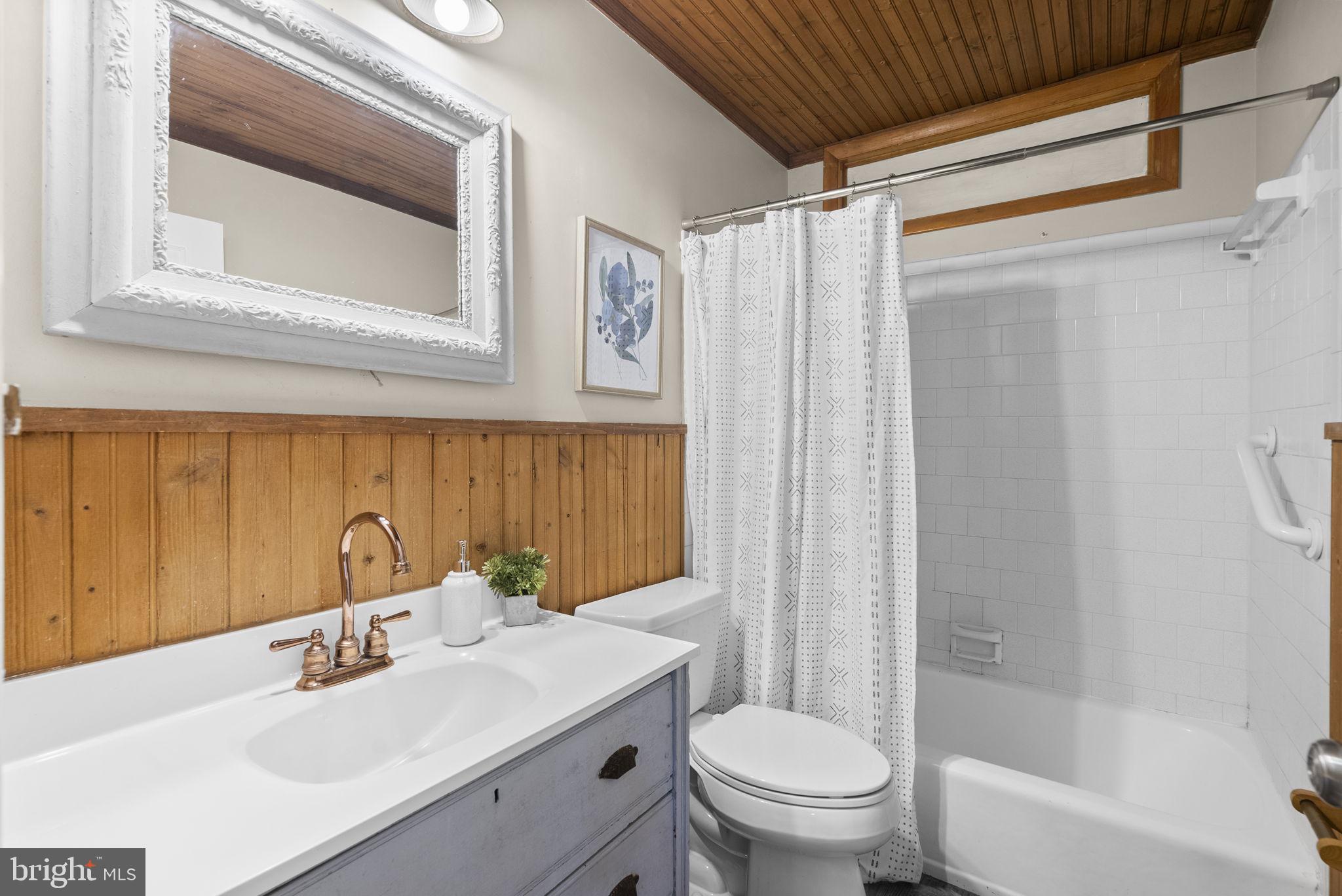 BRIGHTWOOD - Residential