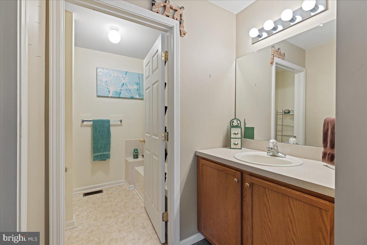 CHANCELLOR GLEN - Residential