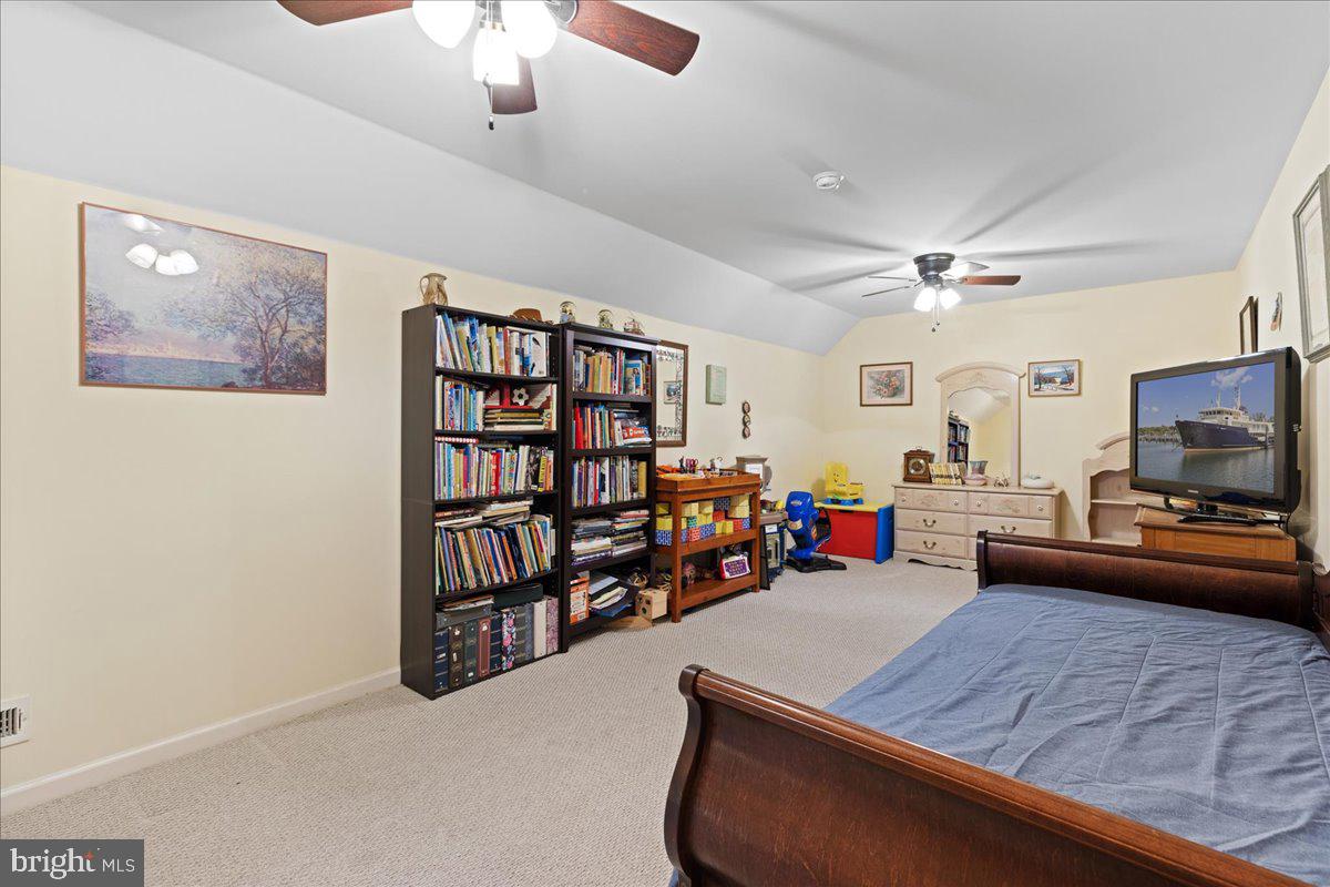 CHANCELLOR GLEN - Residential