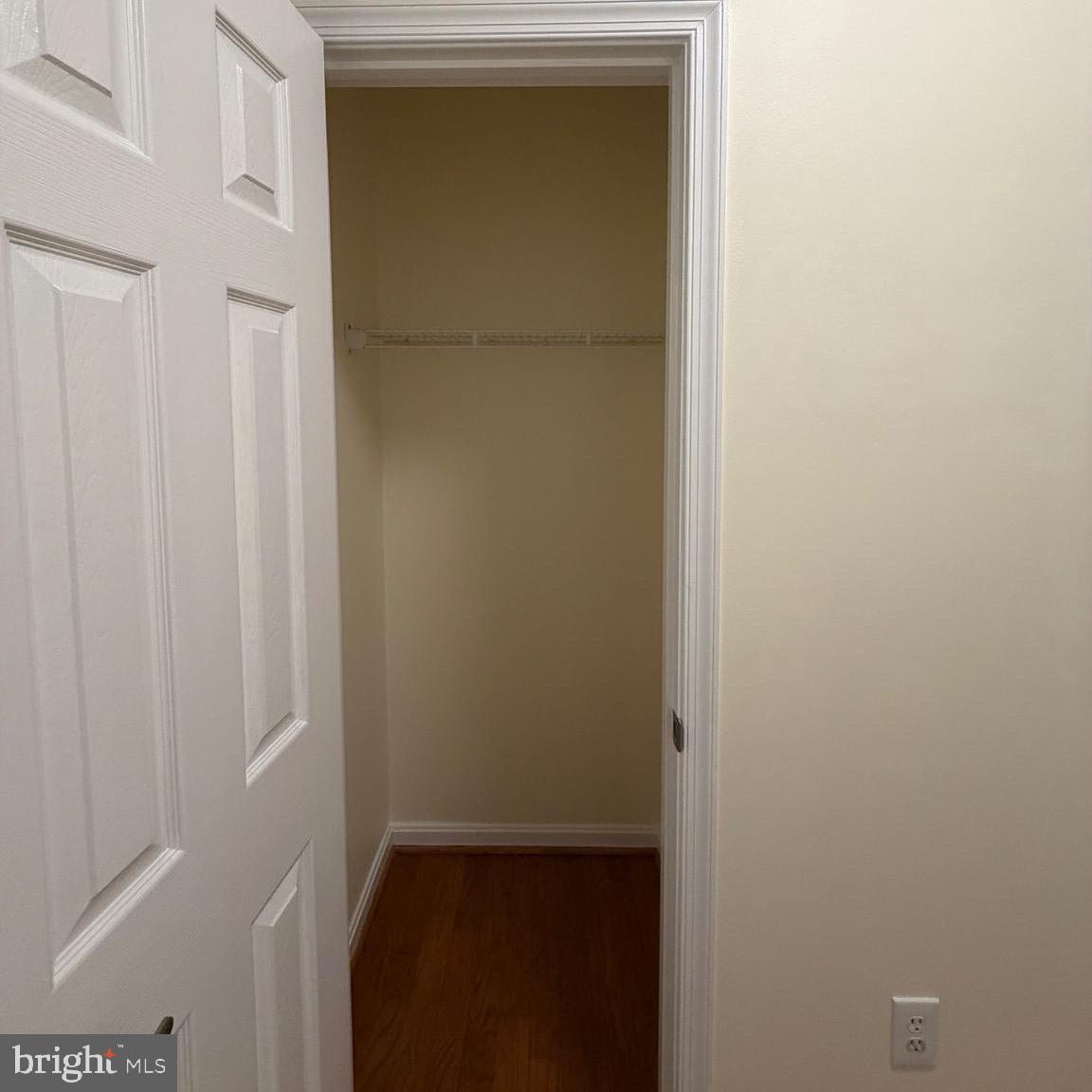 20453 CHESAPEAKE SQUARE 101