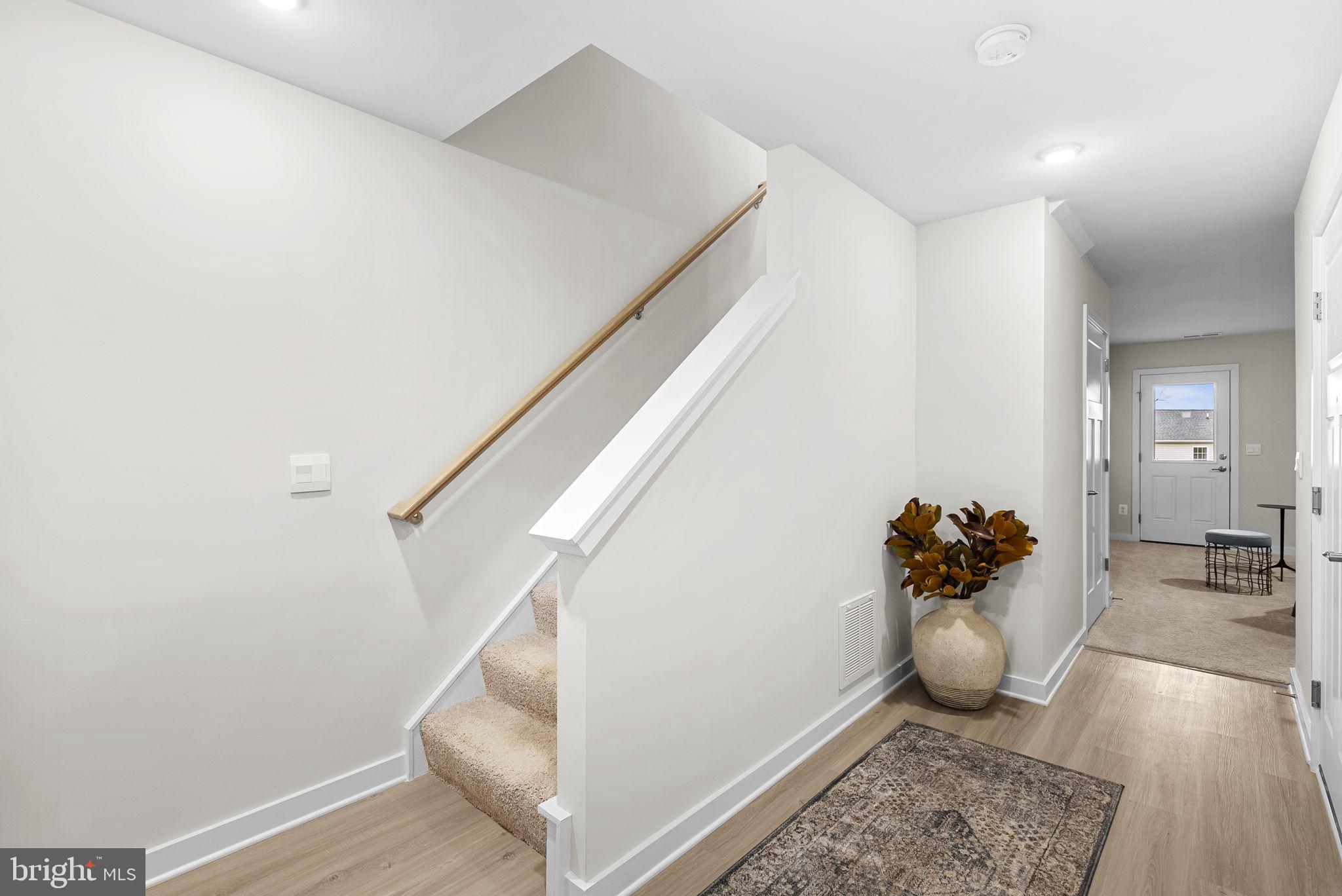 HUNTWELL WEST - Residential