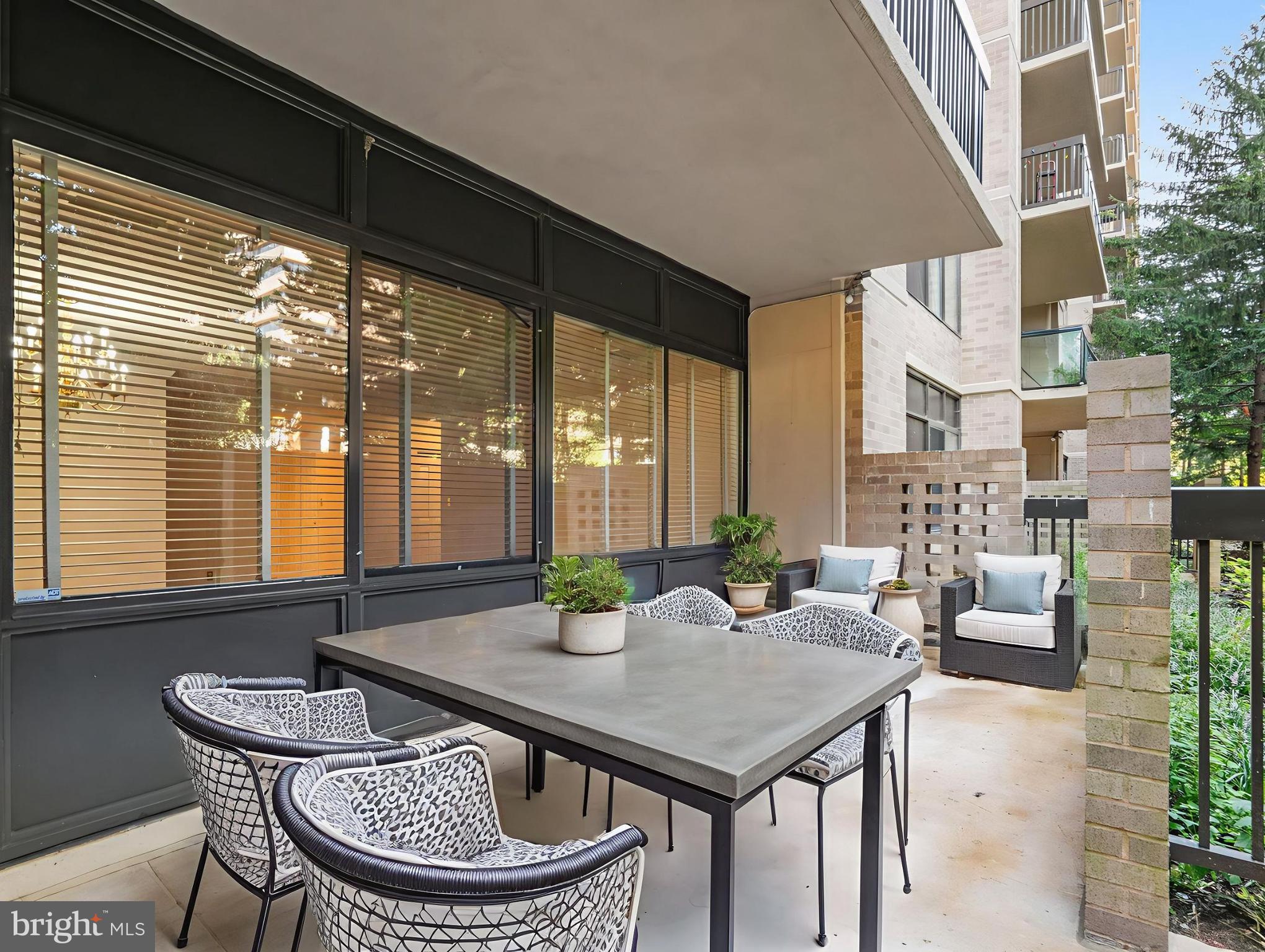 SKYLINE HOUSE - Residential Lease