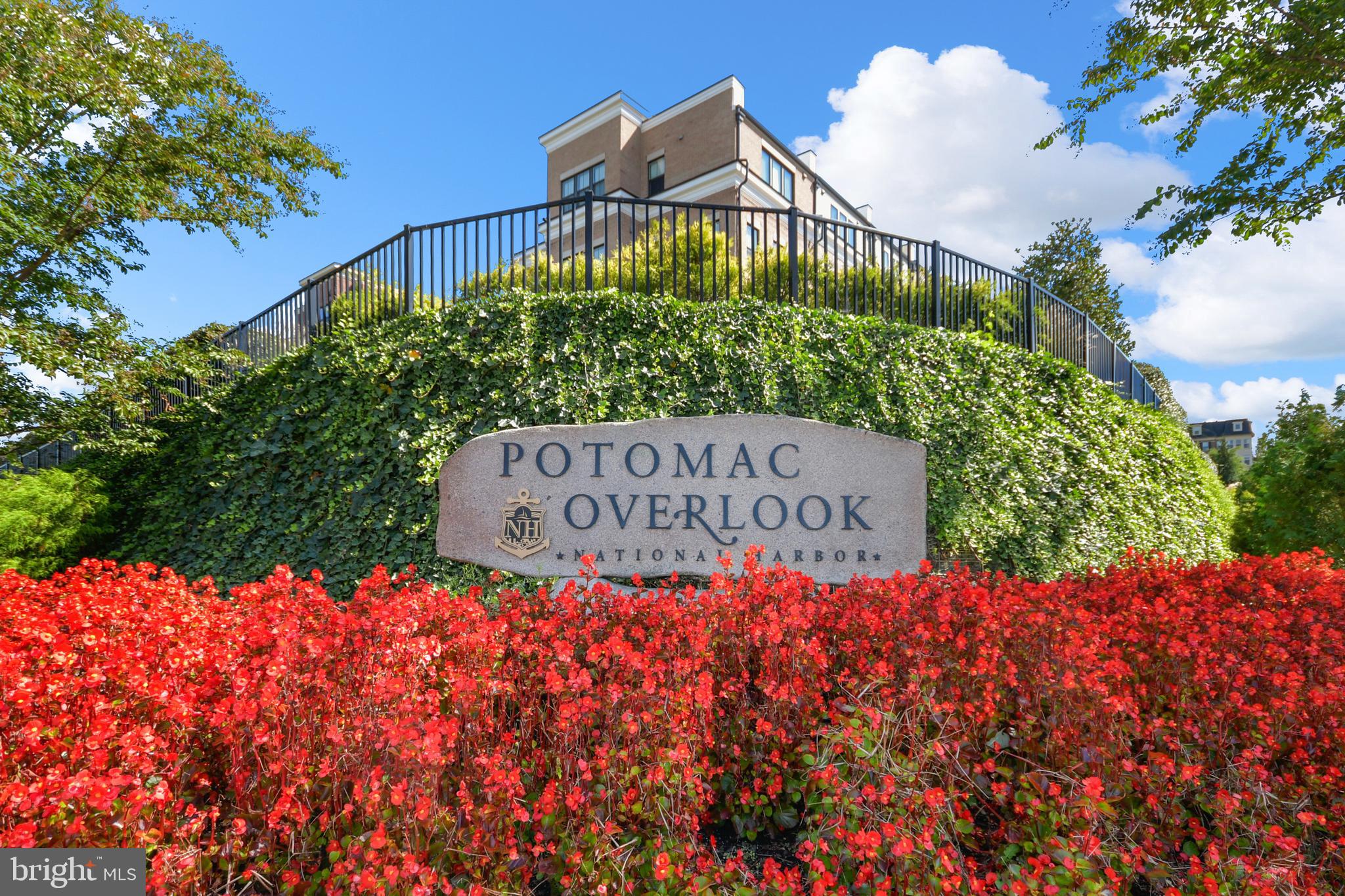 POTOMAC OVERLOOK CONDO - Residential