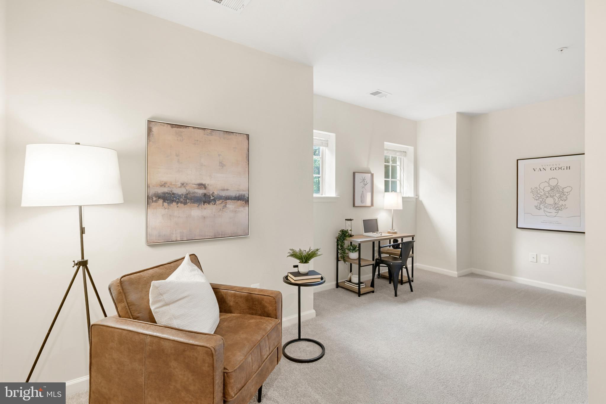 POTOMAC OVERLOOK CONDO - Residential