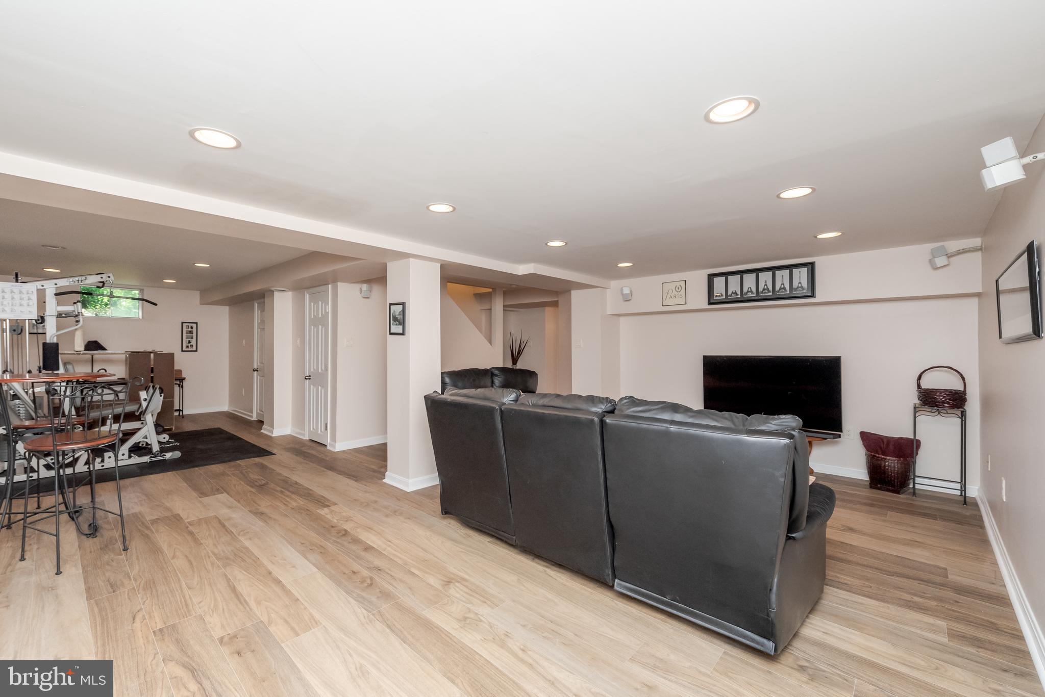 CROFTON SOUTH - Residential