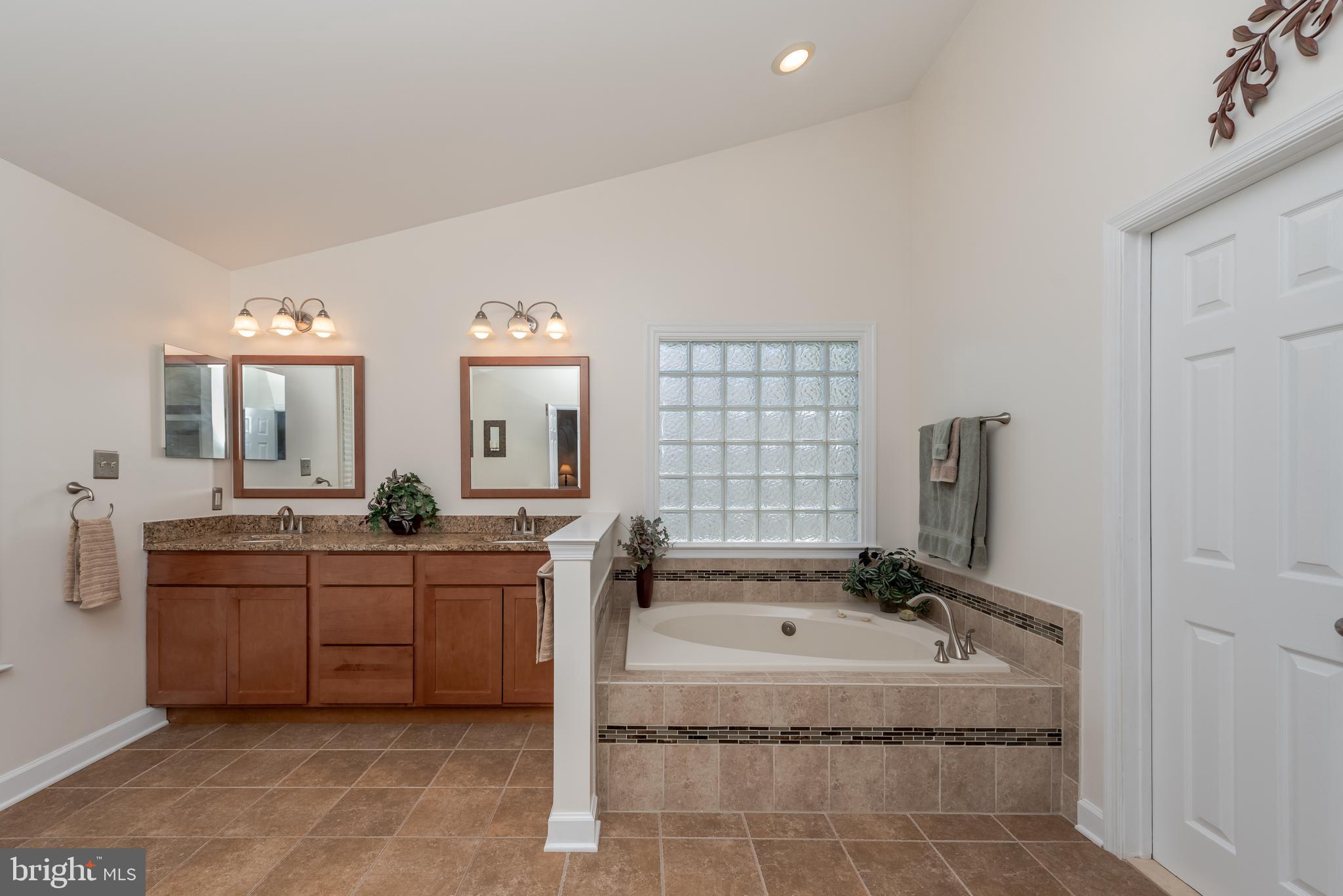 CROFTON SOUTH - Residential