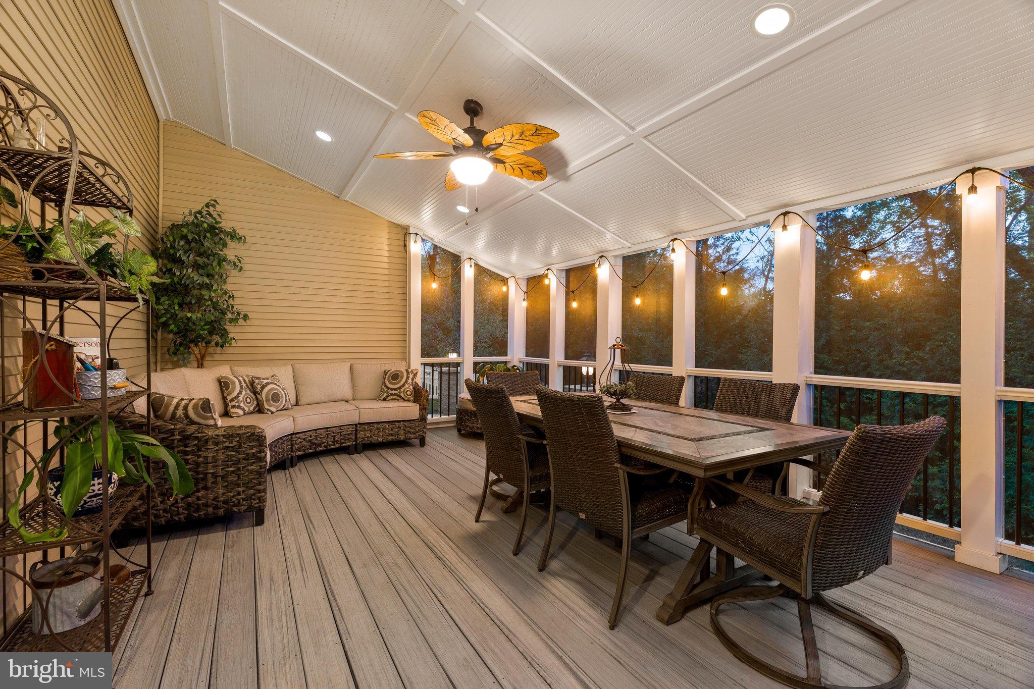 608 GALA WAY