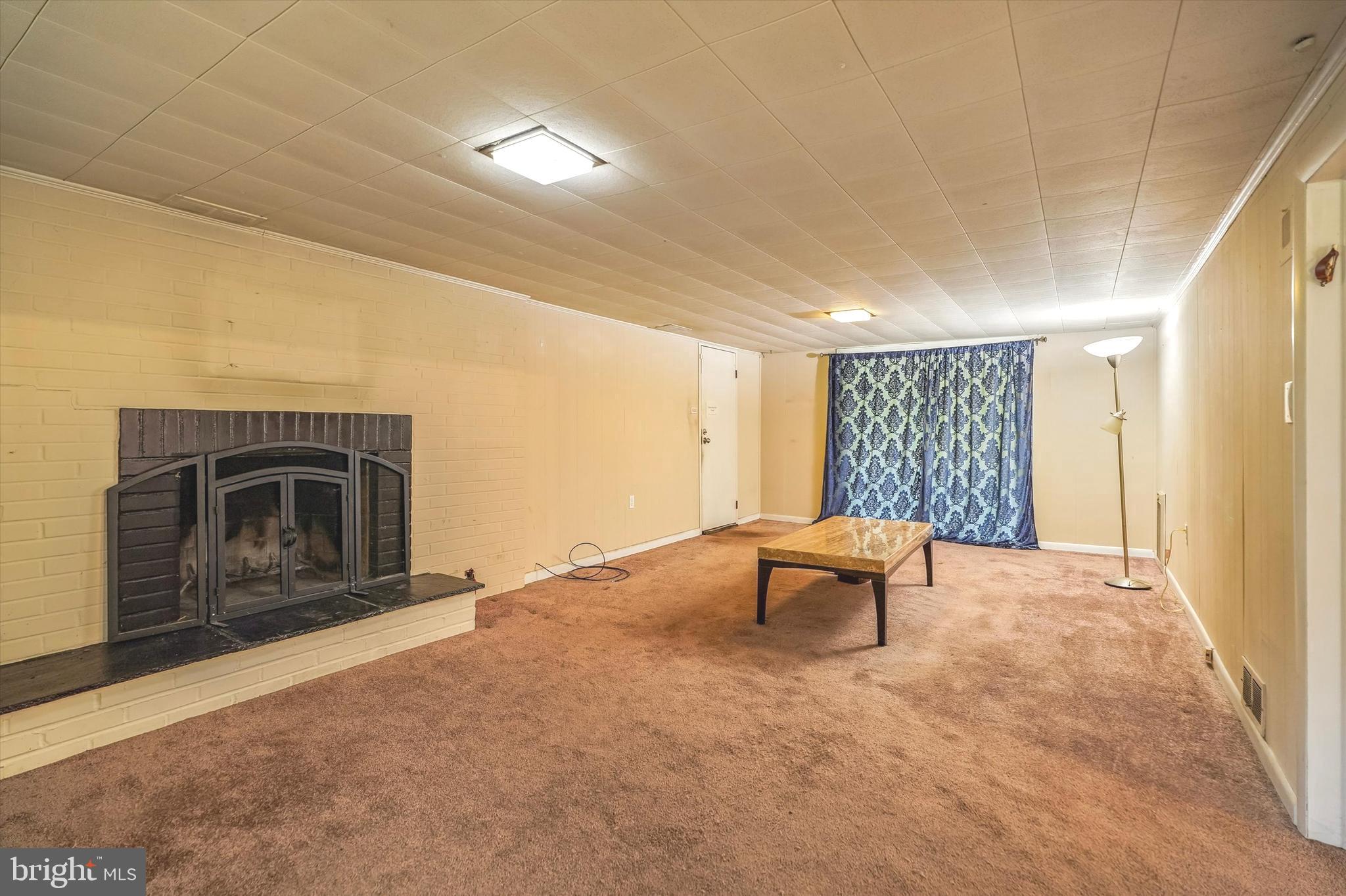 1856 TERRACE DRIVE