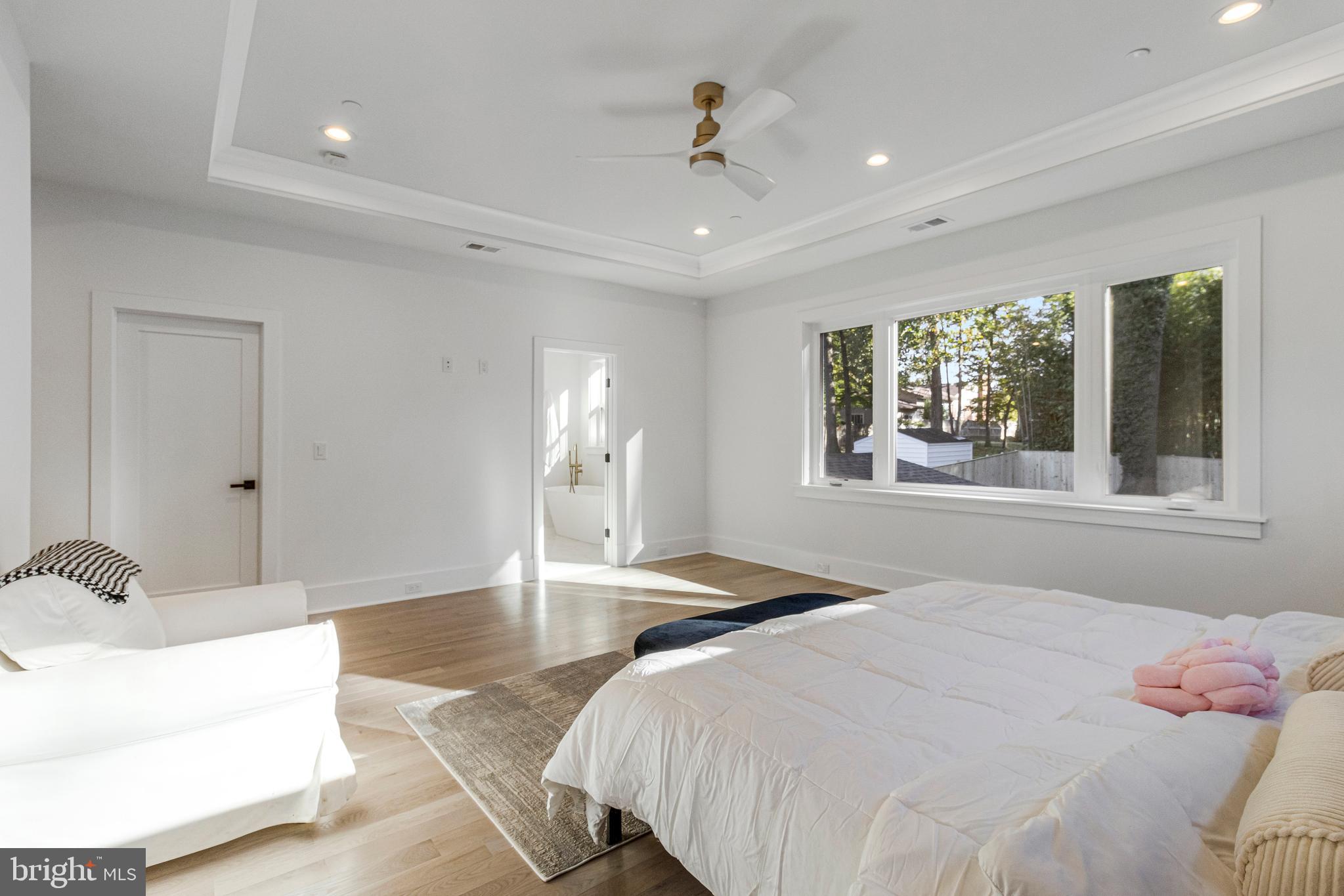 OAKLAND TERRACE - Residential