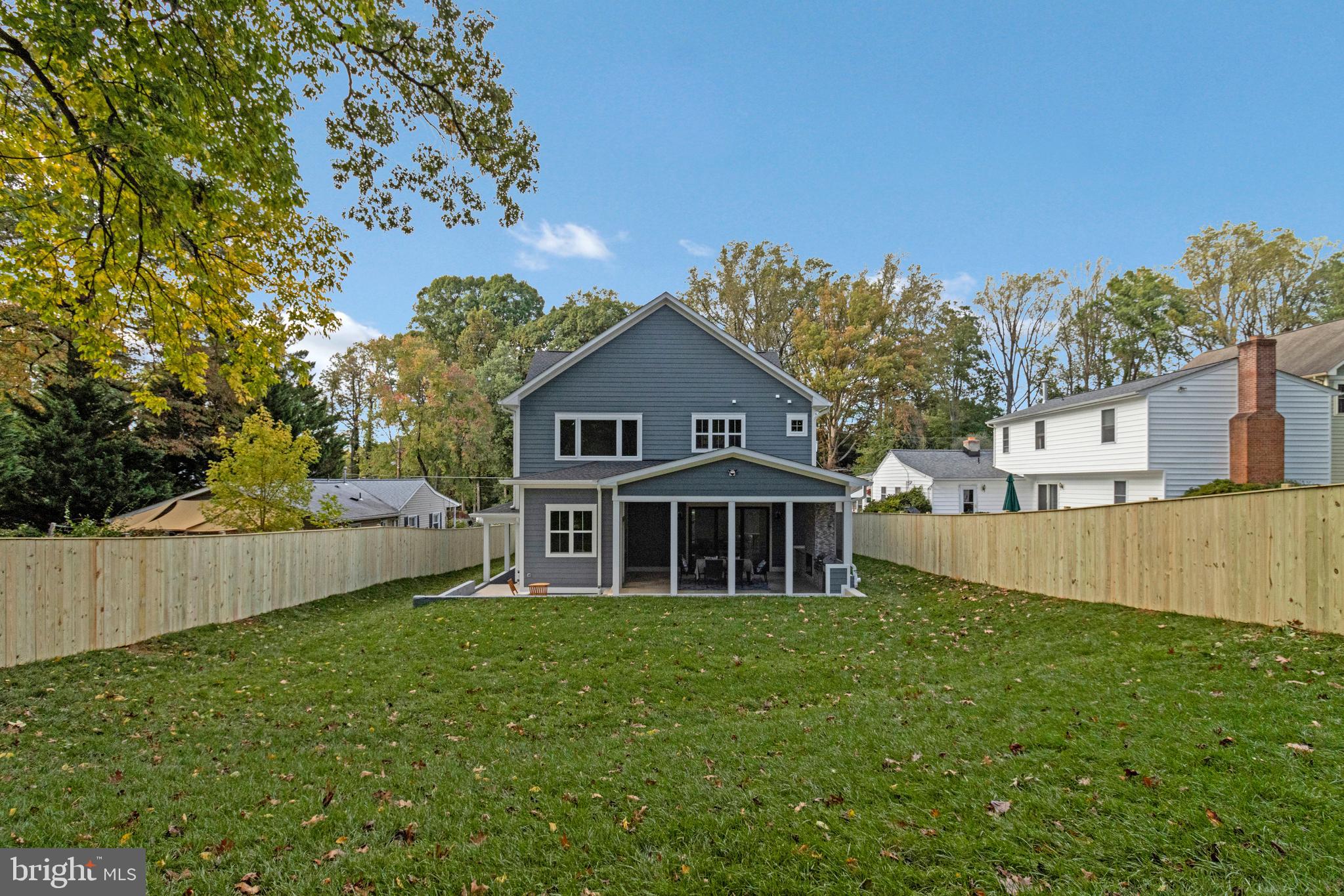 OAKLAND TERRACE - Residential