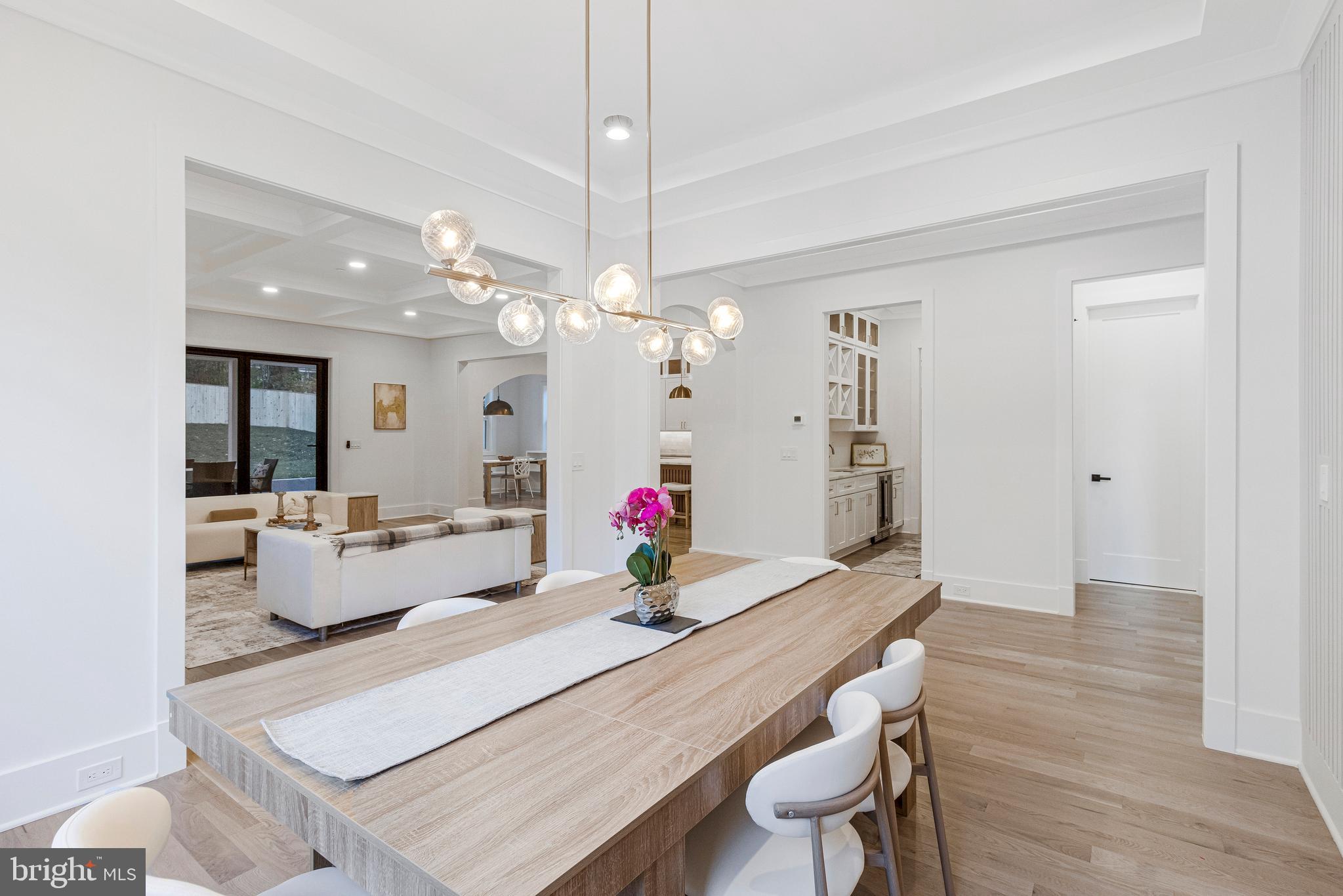 OAKLAND TERRACE - Residential