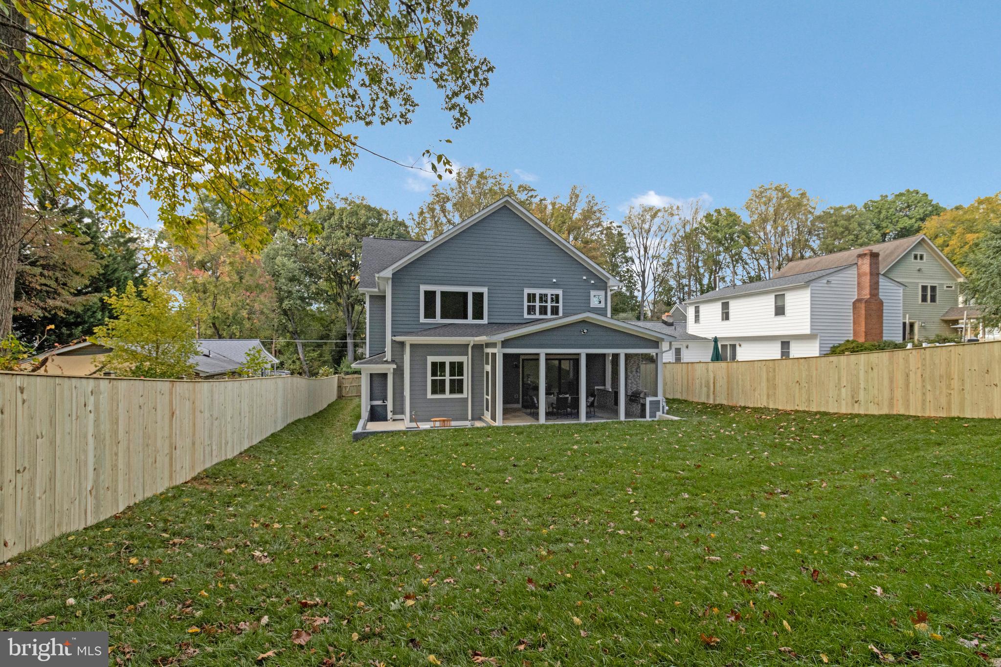 OAKLAND TERRACE - Residential