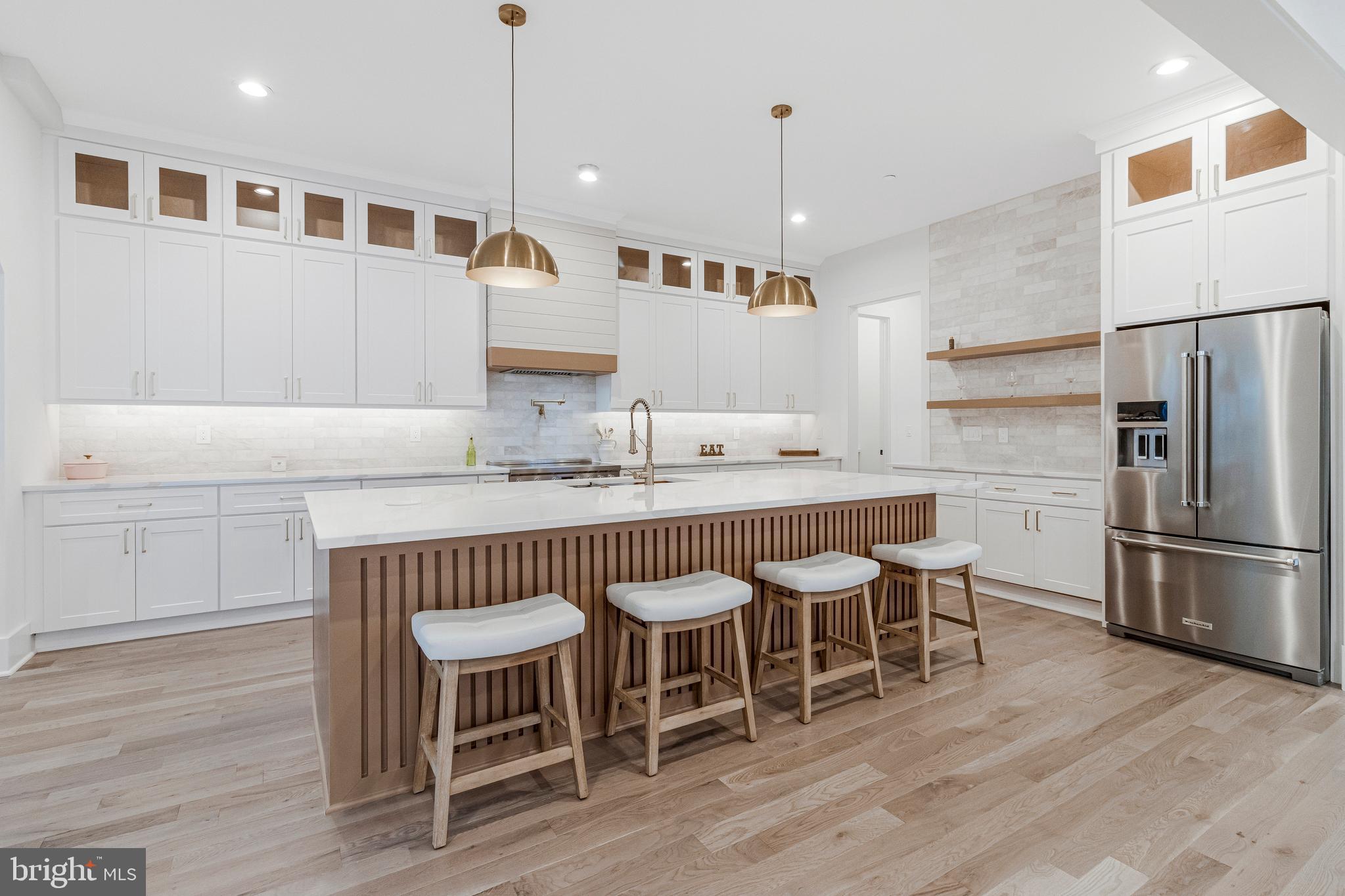 OAKLAND TERRACE - Residential