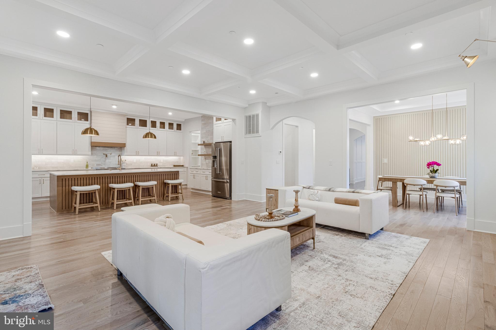 OAKLAND TERRACE - Residential