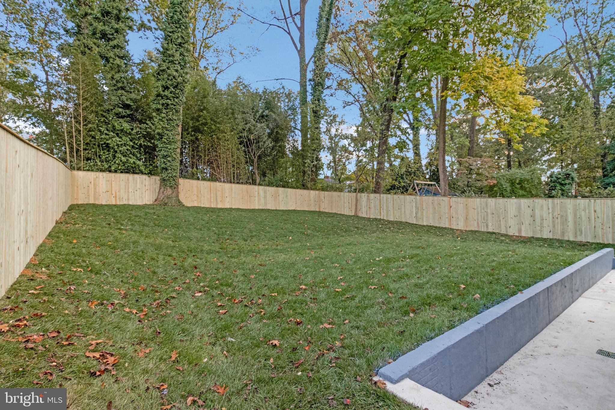 OAKLAND TERRACE - Residential