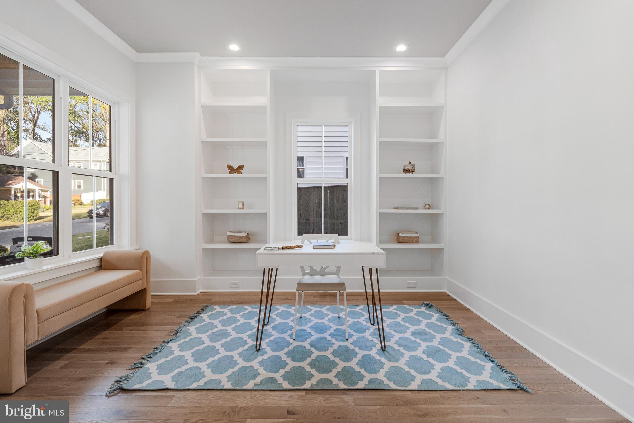 OAKLAND TERRACE - Residential