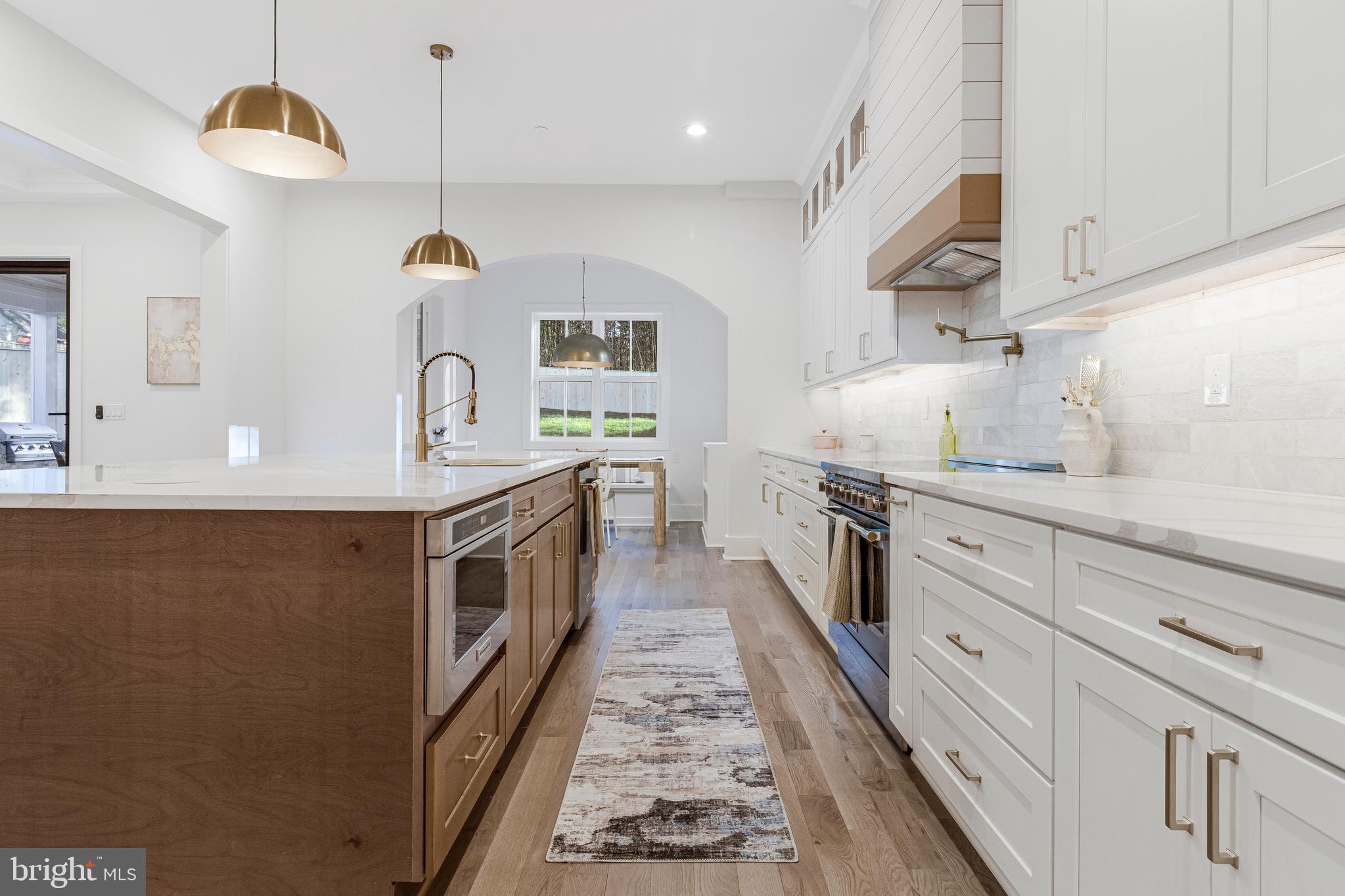 OAKLAND TERRACE - Residential