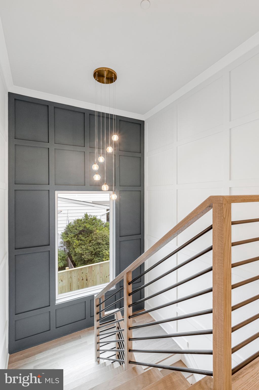 OAKLAND TERRACE - Residential