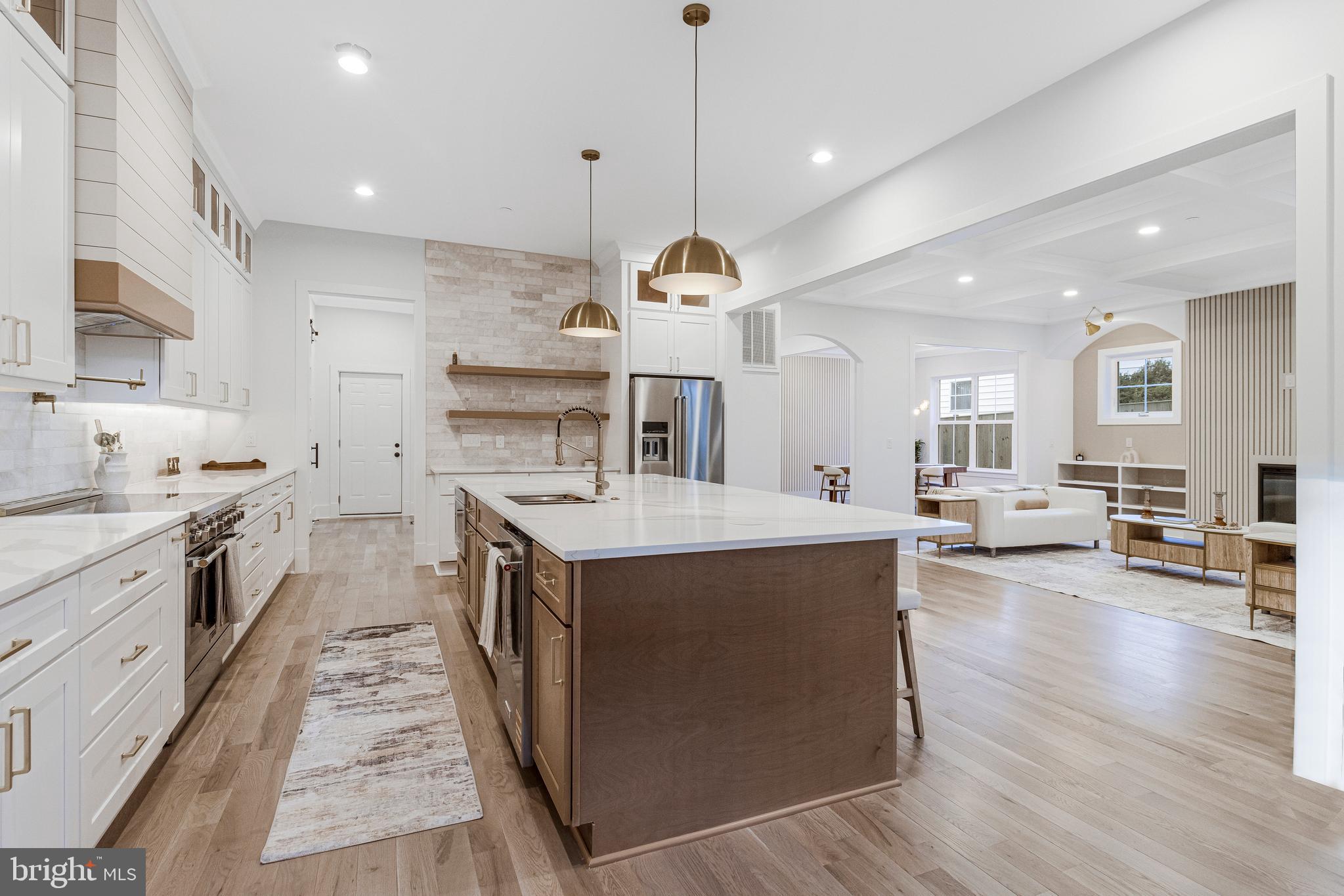 OAKLAND TERRACE - Residential