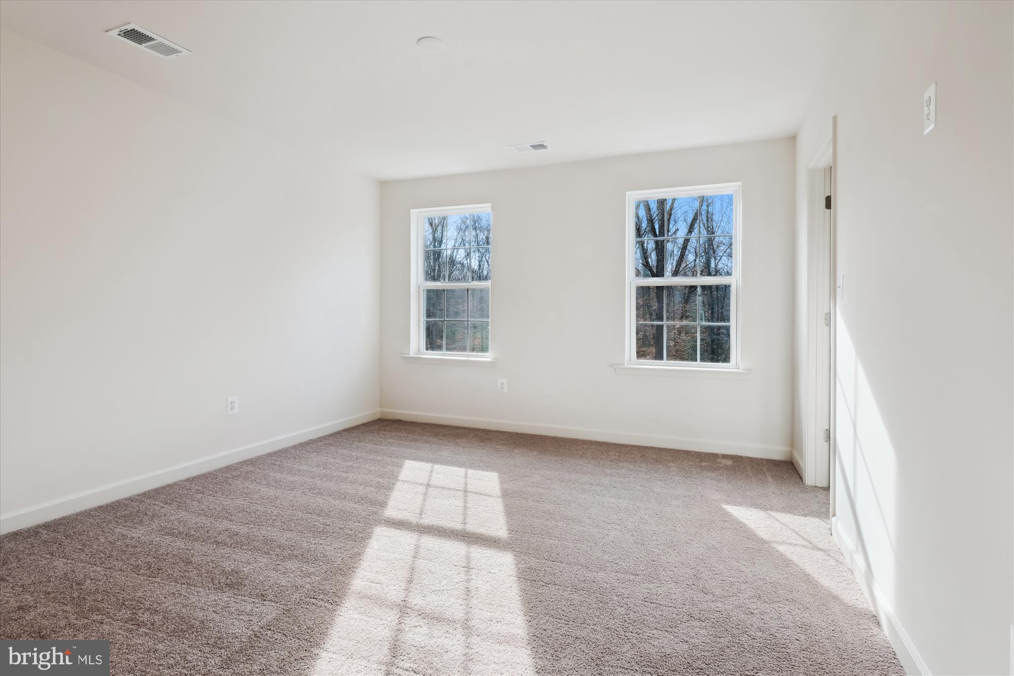 STEEPLECHASE - Residential Lease