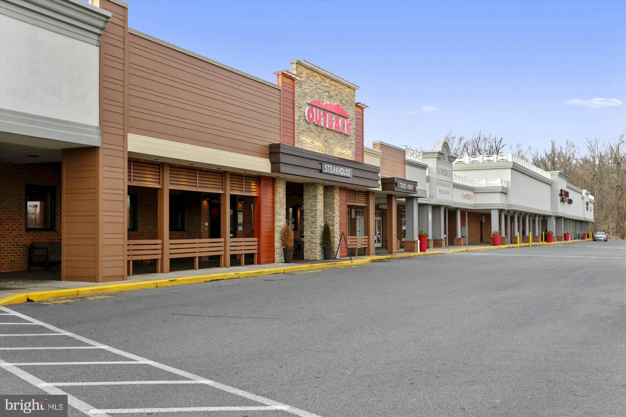 STEEPLECHASE - Residential Lease