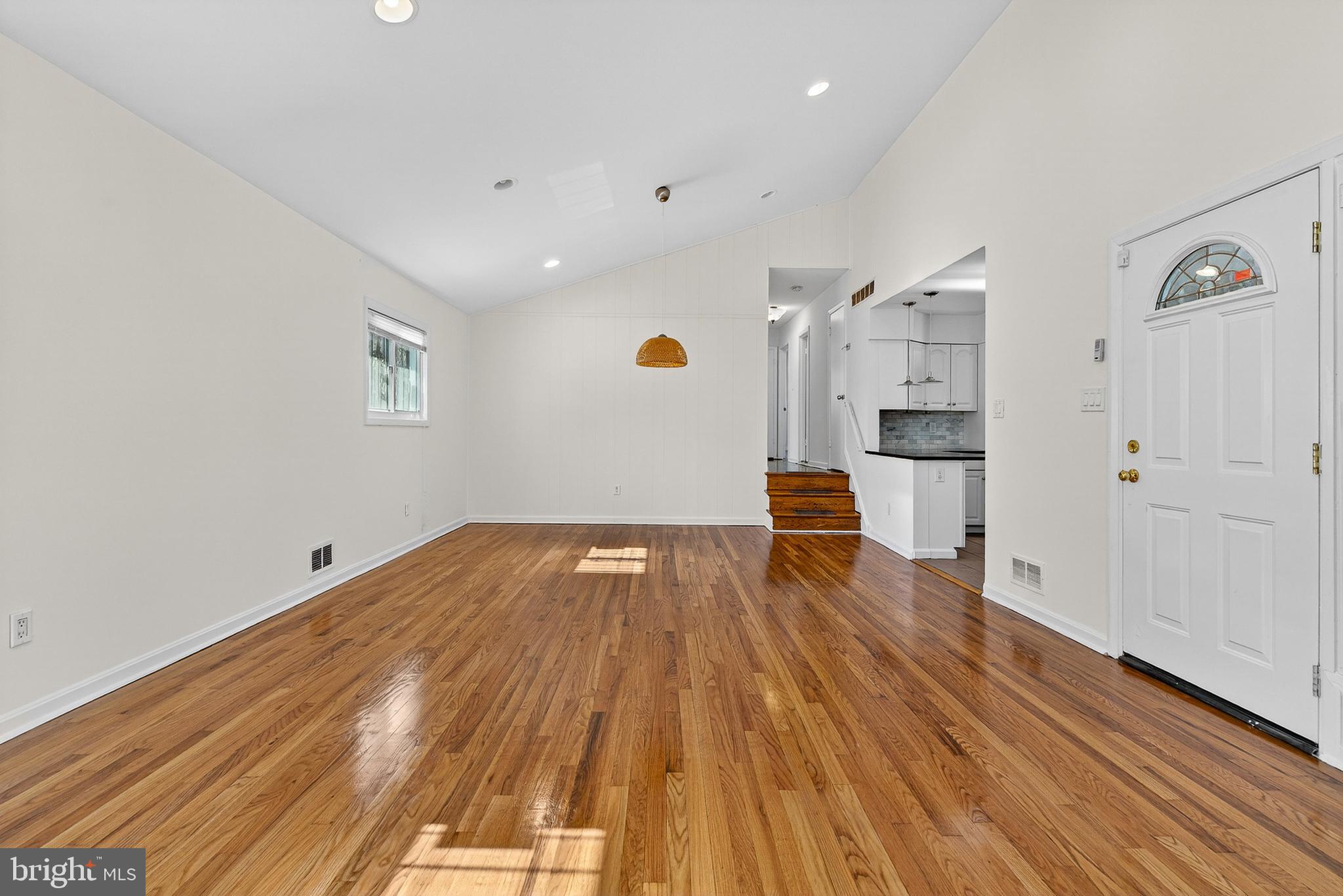 KENILWORTH PARK - Residential