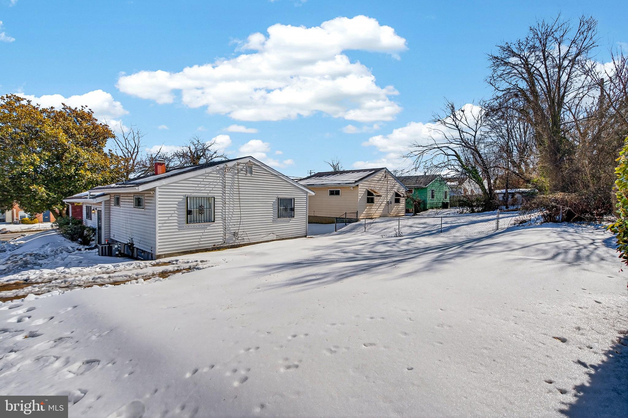 KENILWORTH PARK - Residential