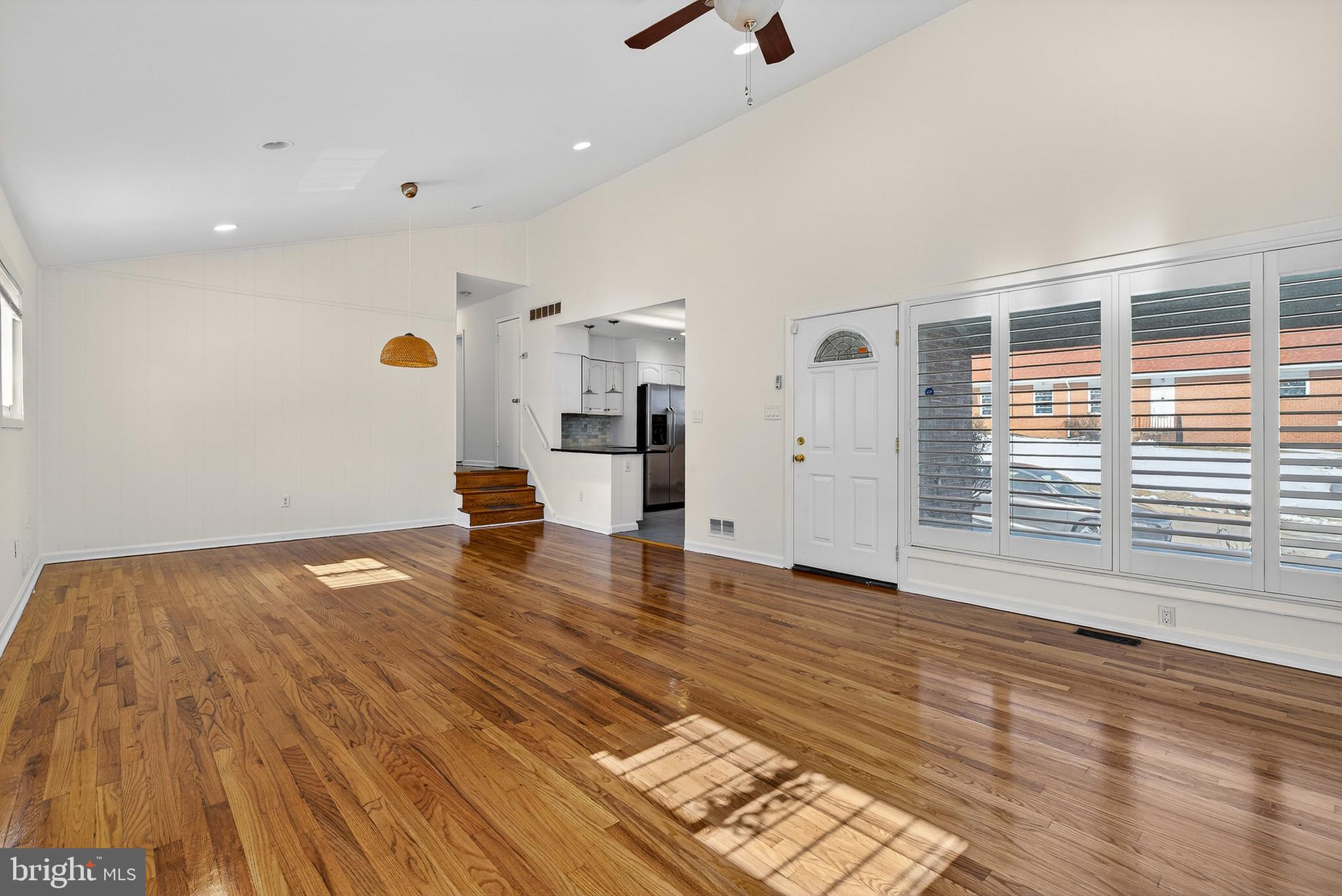 KENILWORTH PARK - Residential