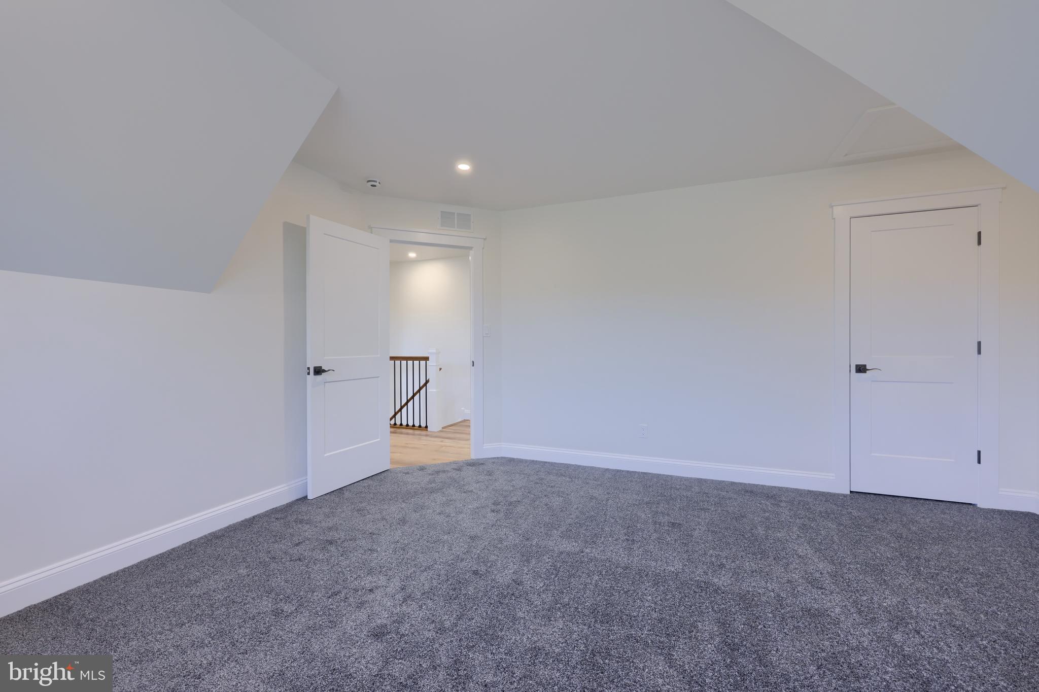 MOHNTON - Residential