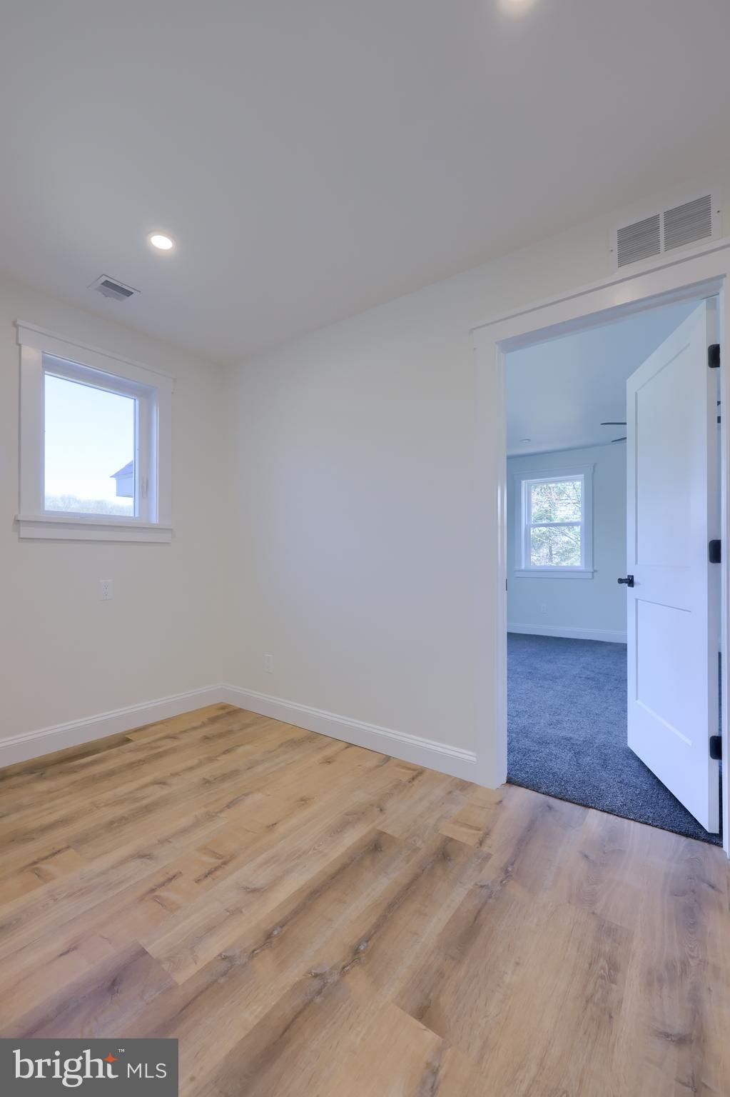 MOHNTON - Residential