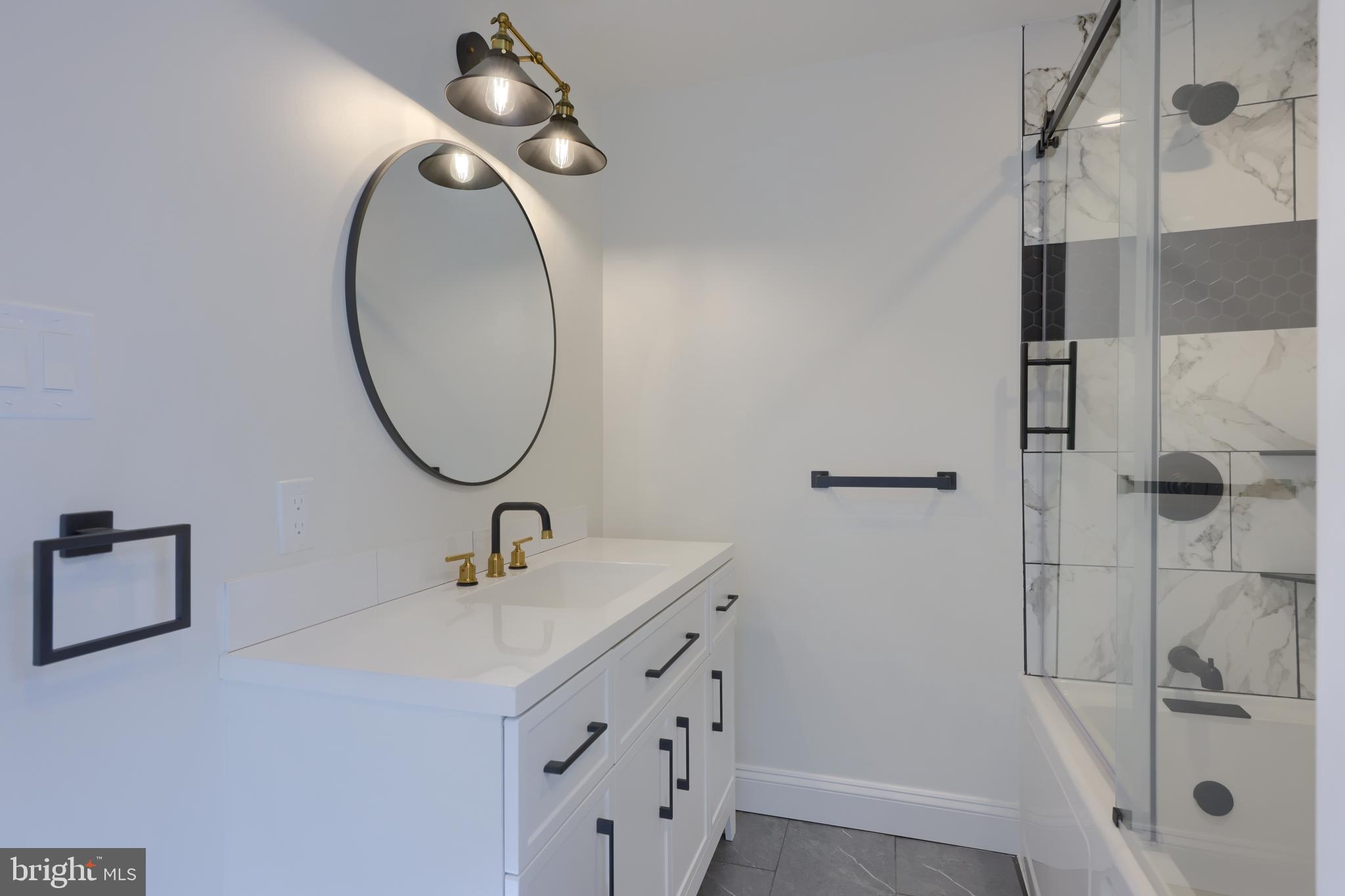 MOHNTON - Residential