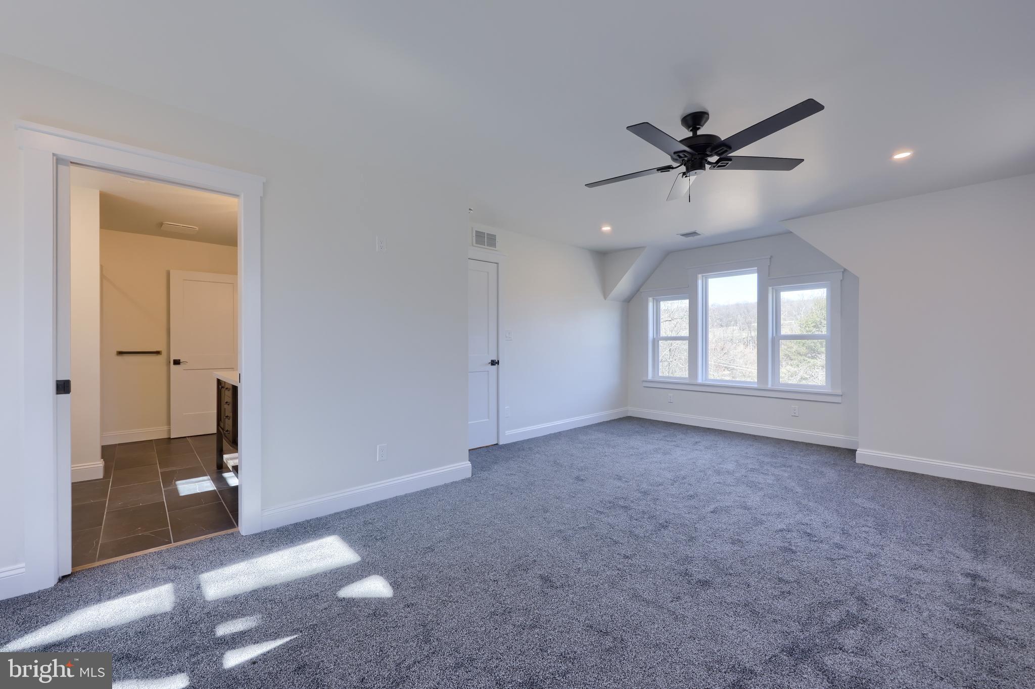 MOHNTON - Residential