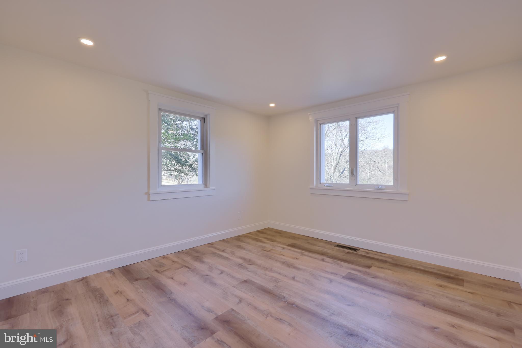 MOHNTON - Residential