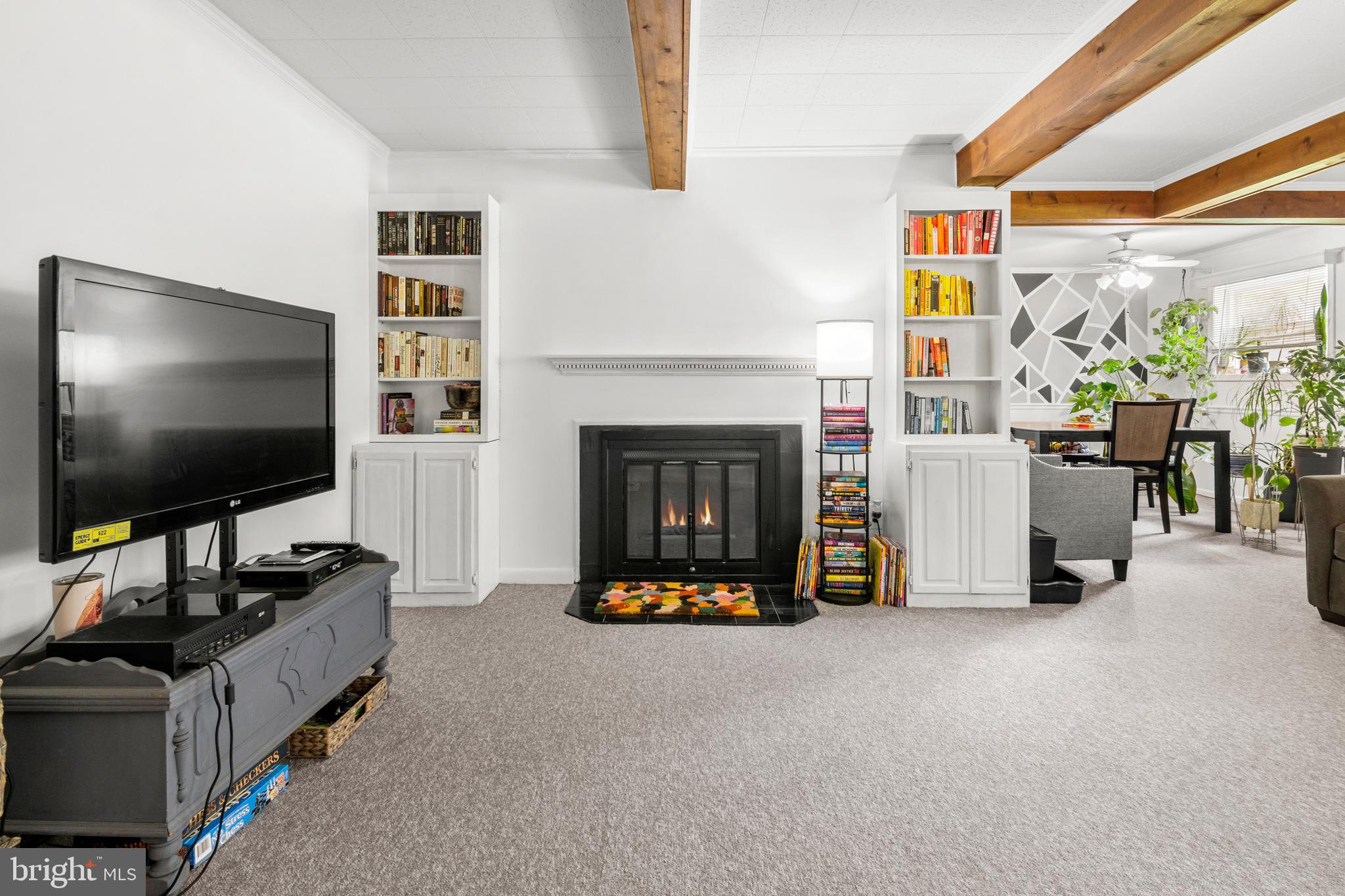 5 WARREN LODGE COURT B