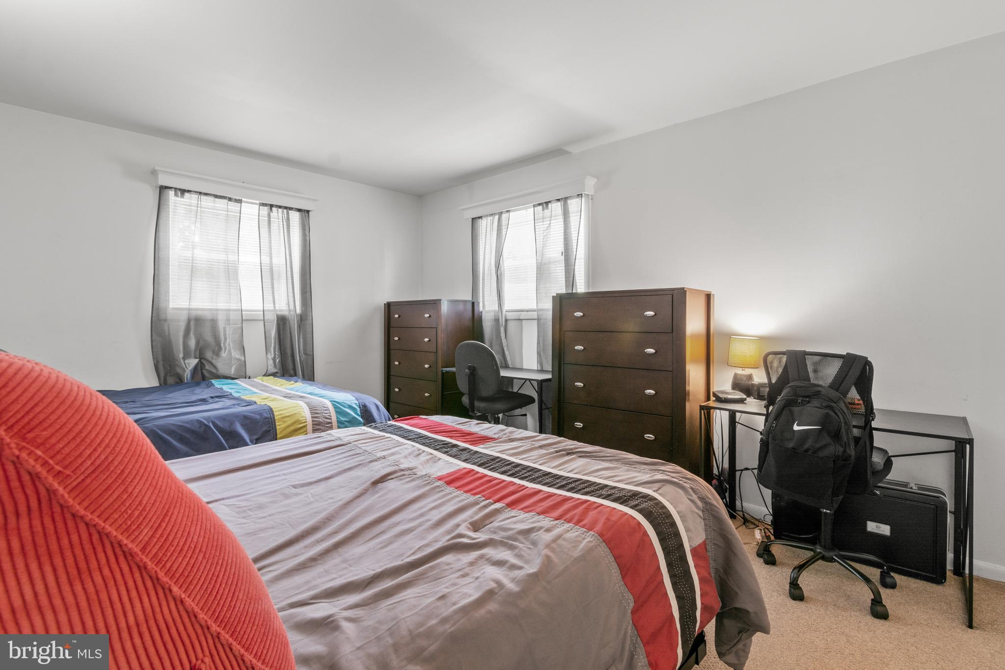 WARREN LODGE CONDOMINIUMS - Residential