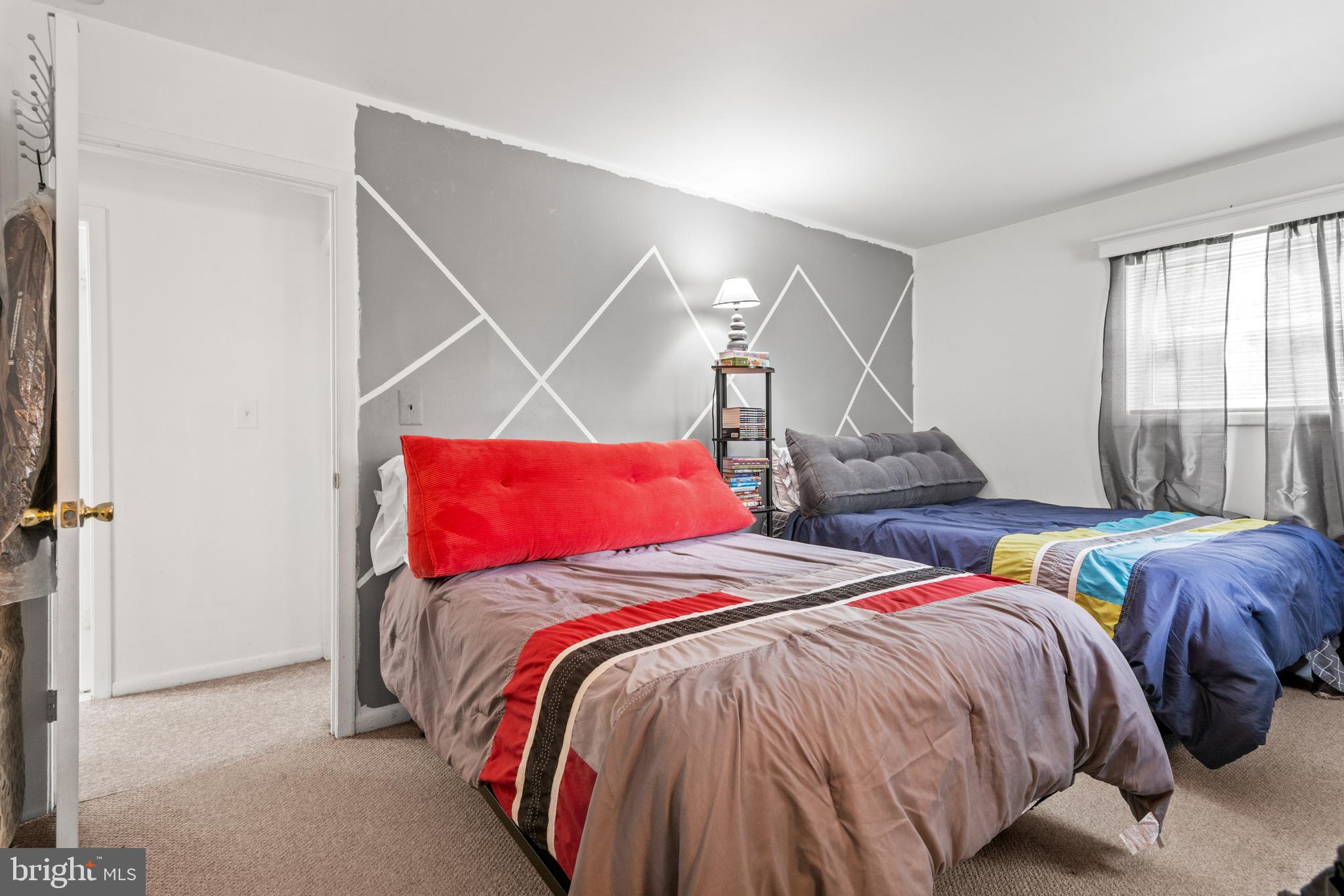 WARREN LODGE CONDOMINIUMS - Residential