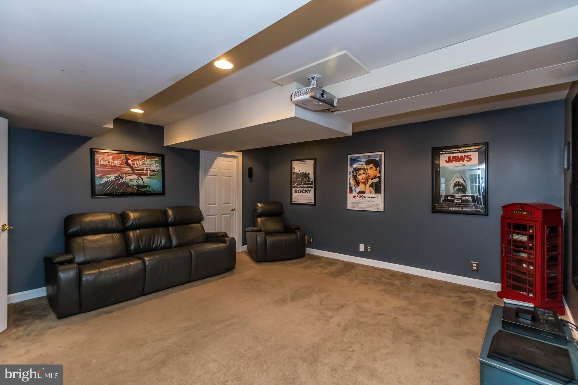 SMITHFIELD ESTATES - Residential