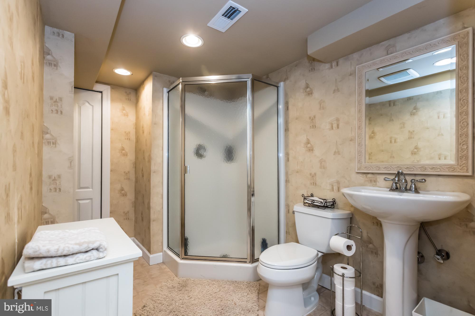 SMITHFIELD ESTATES - Residential