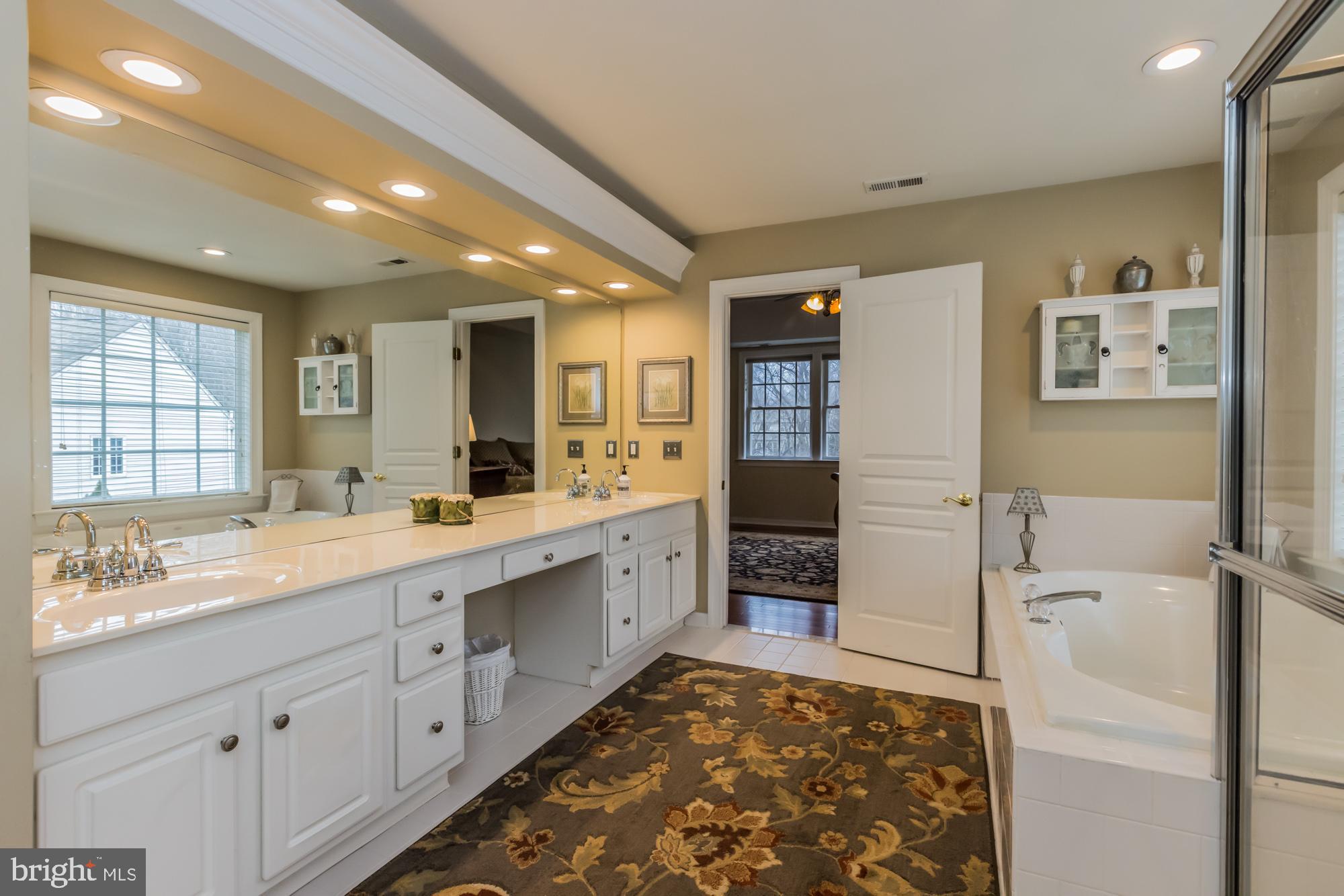 SMITHFIELD ESTATES - Residential