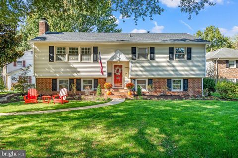 2000 VOLLEY COURT ALEXANDRIA VA 22308