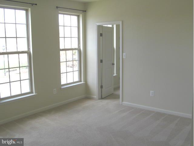 MADISON CRESCENT - Residential